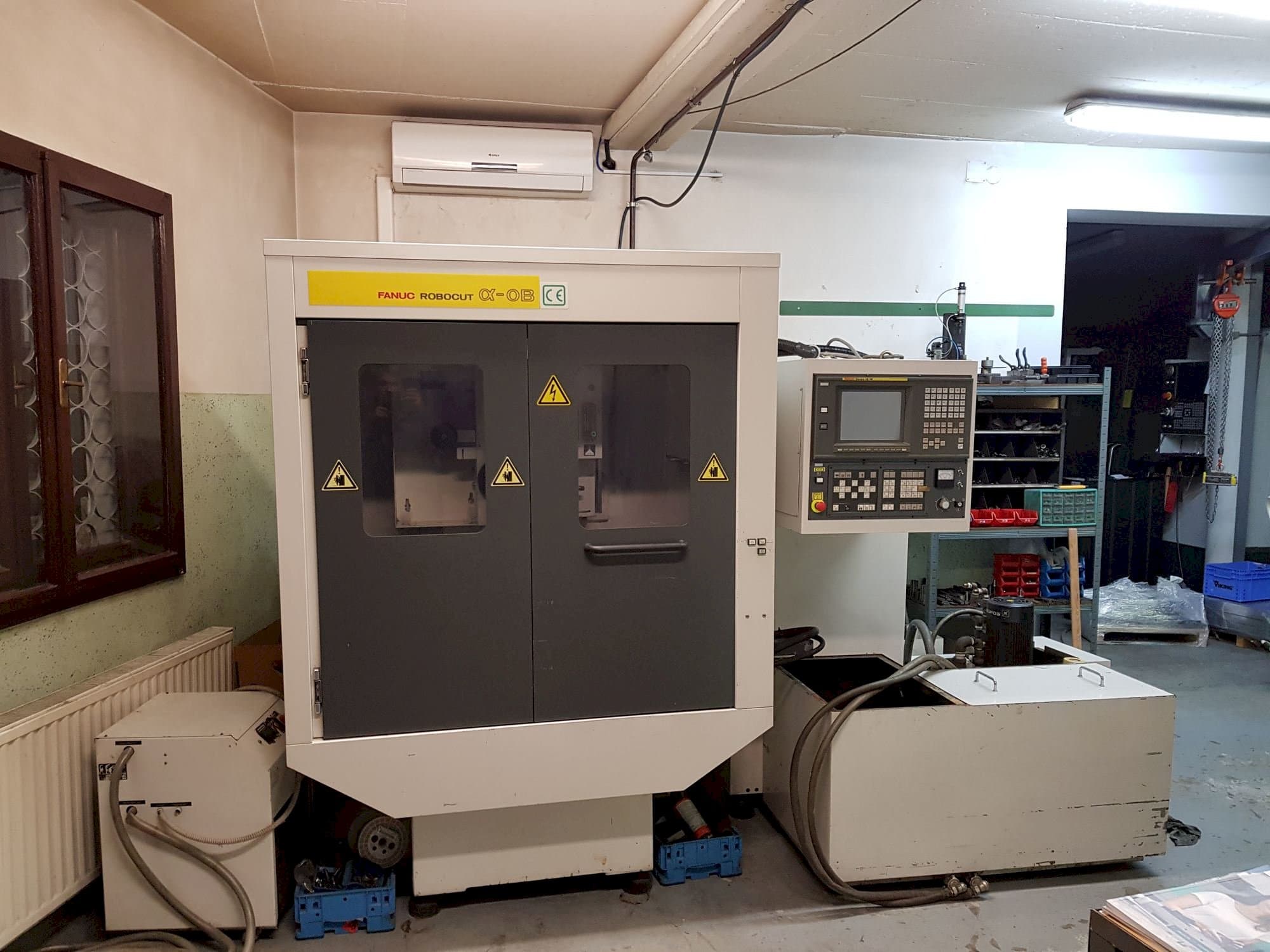 Masina FANUC Robocut ALPHA- 0B   eestvaade