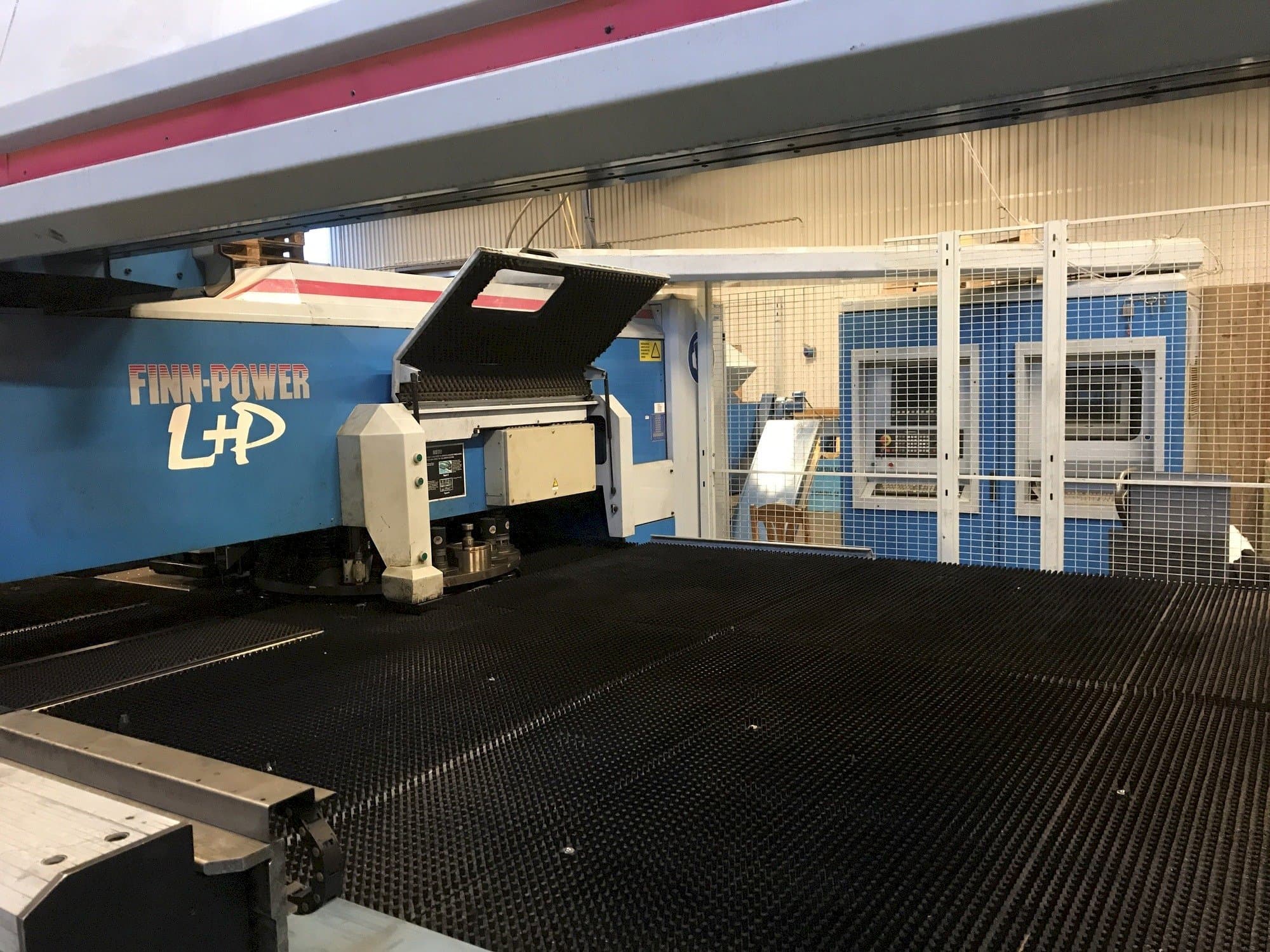 Masina Finn-Power LP6   eestvaade