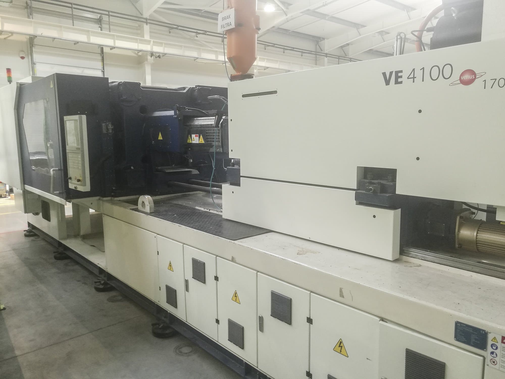 Masinavaade Zhafir VE 4100/1700   paremalt