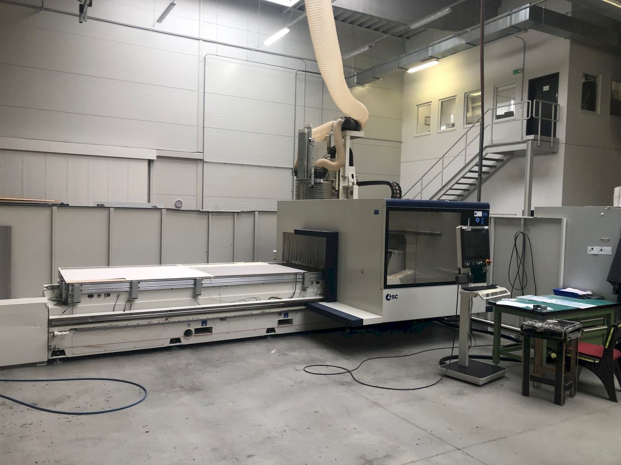 Masina SCM ACCORD 50 FX-M   eestvaade