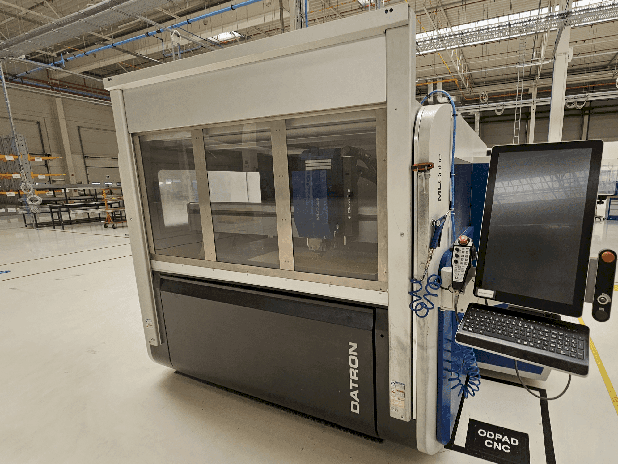 Masina Datron MLCube B LS   eestvaade