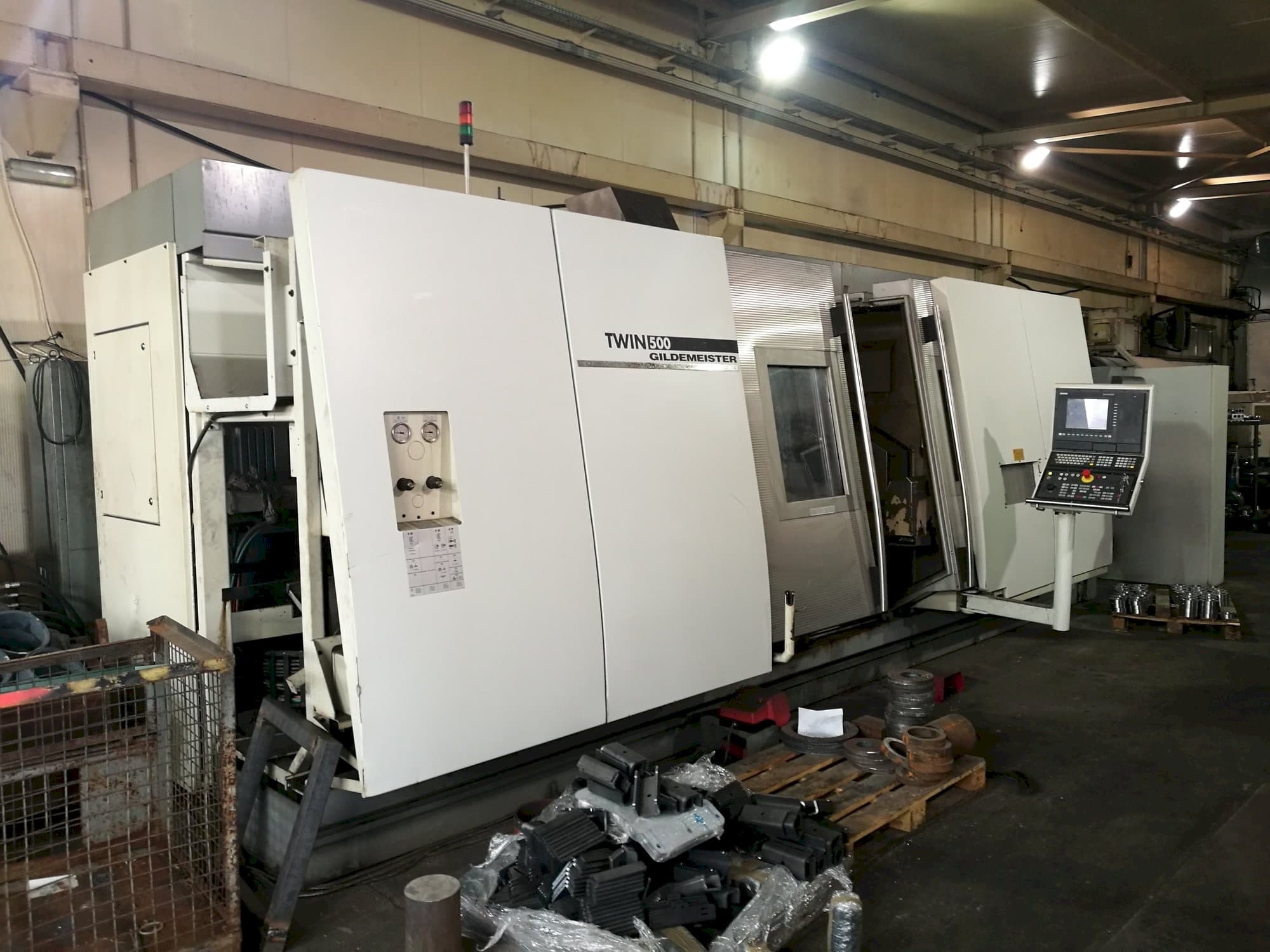 Masina Gildemeister TWIN 500   eestvaade