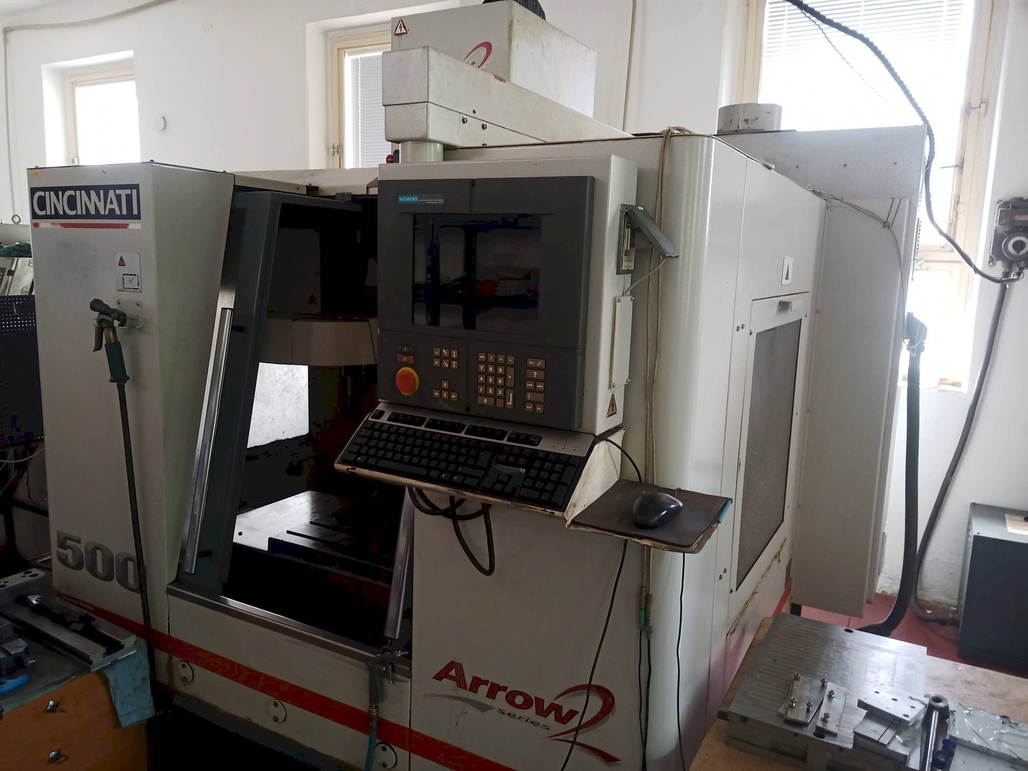 Masina Cincinnati Arrow 2   eestvaade