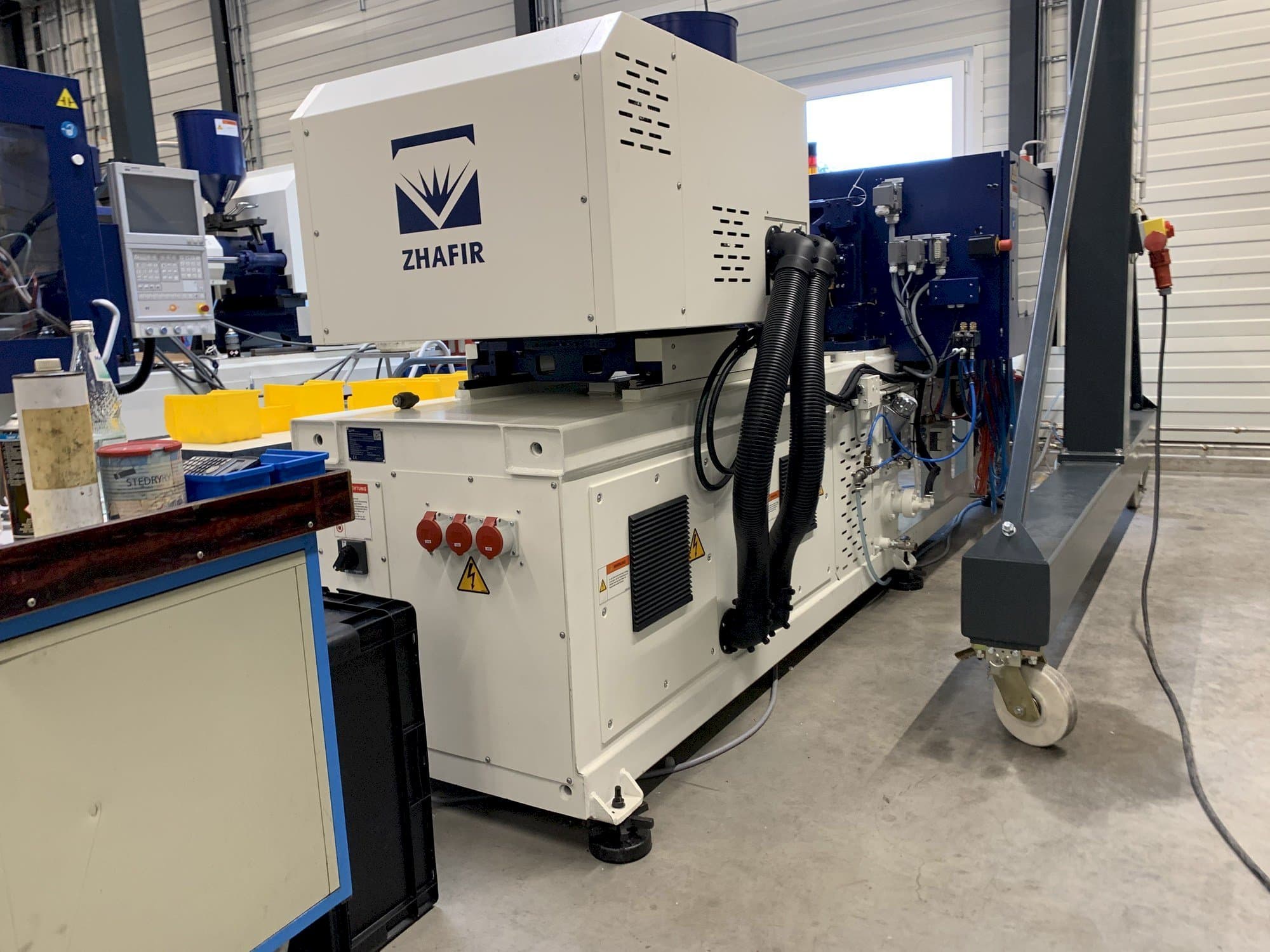 Masina ZHAFIR ZERES 600 Haitian   vasaku külje vaade