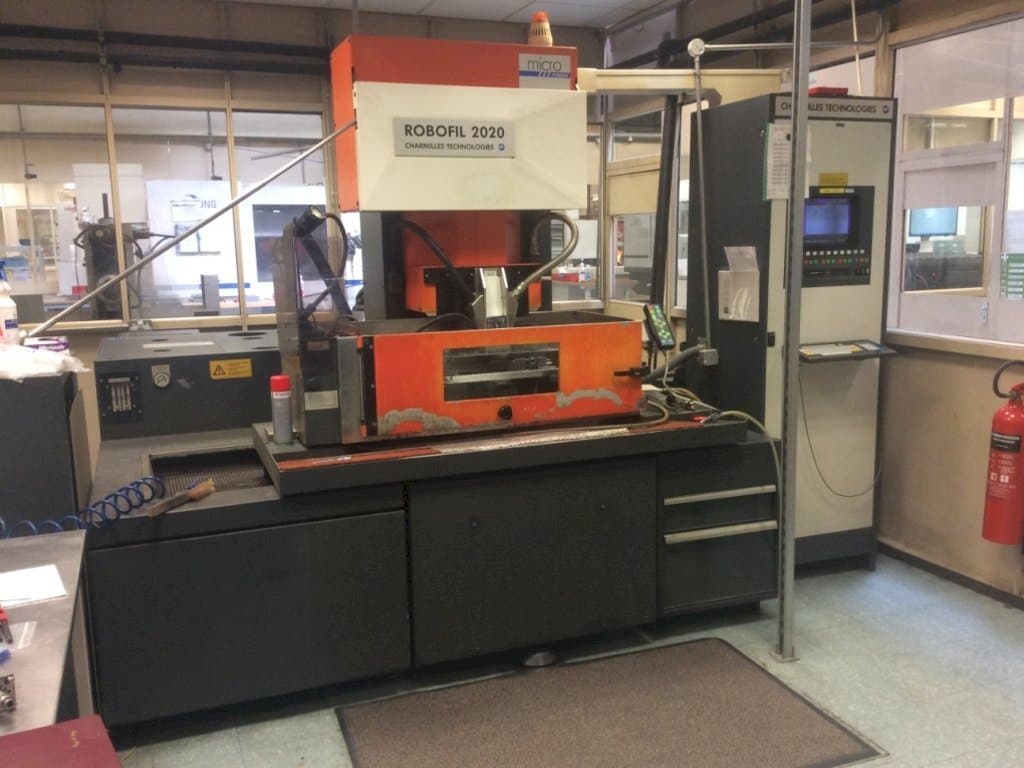 Masina CHARMILLES Technologies Robofil 2020 - 1   eestvaade