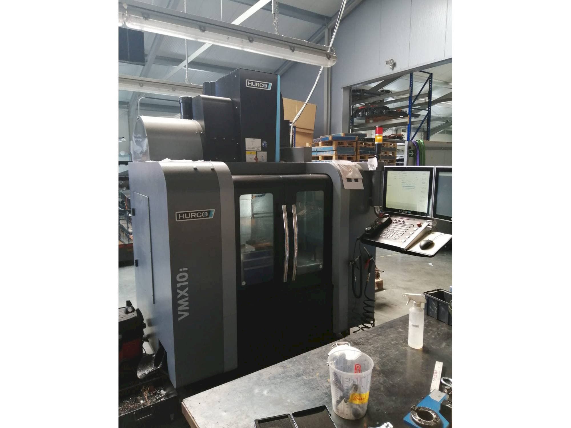 Masina Hurco VMX10i   eestvaade