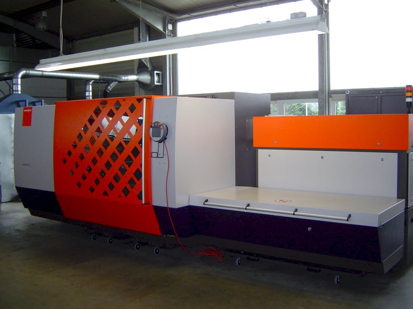 Masina Bystronic ByVention 3015 eestvaade