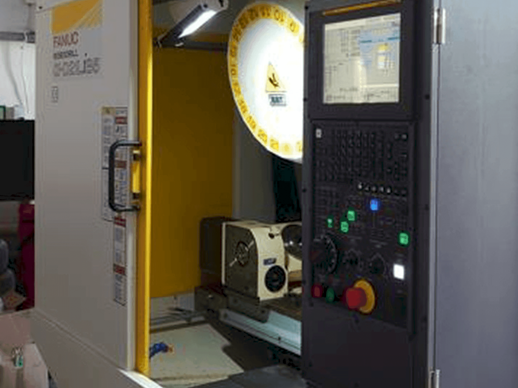 Masina FANUC ROBODRILL α-D21LiB5   eestvaade