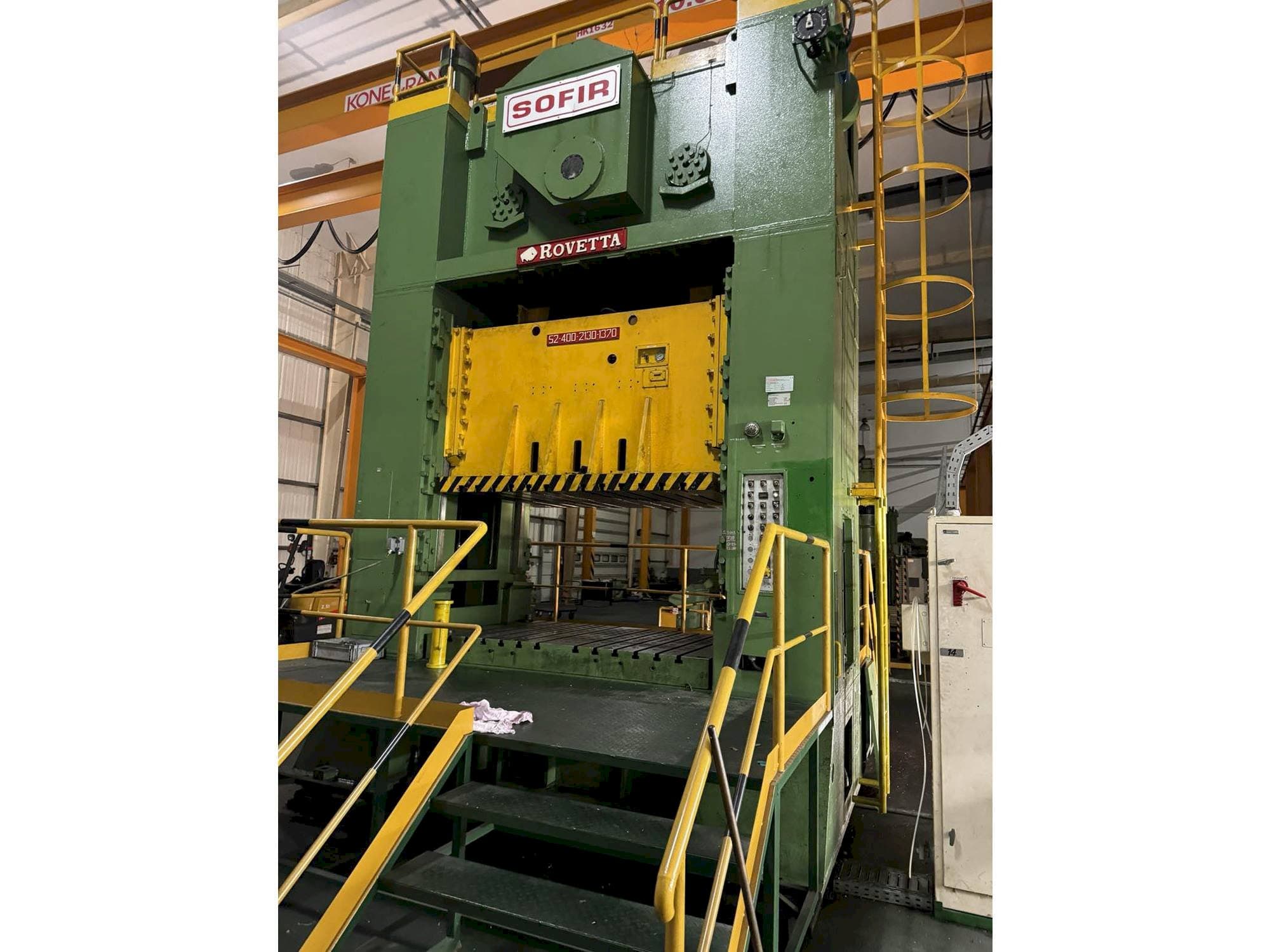 Masina ROVETTA 400t   eestvaade