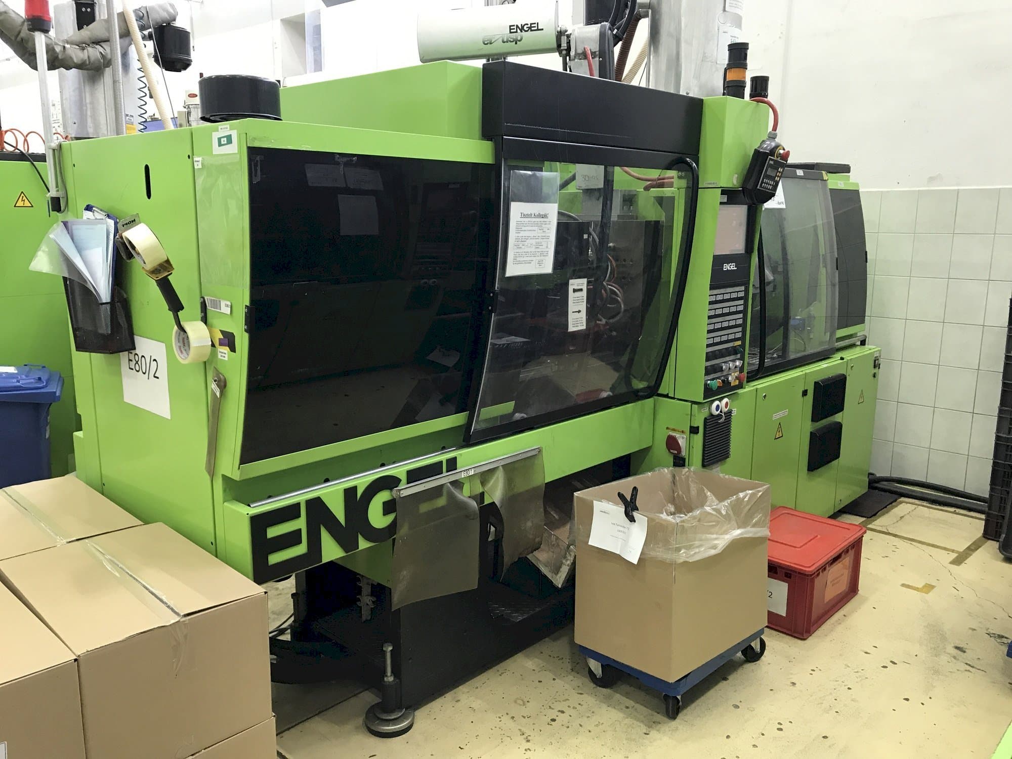 Masina ENGEL VC 330/80 Tech   eestvaade