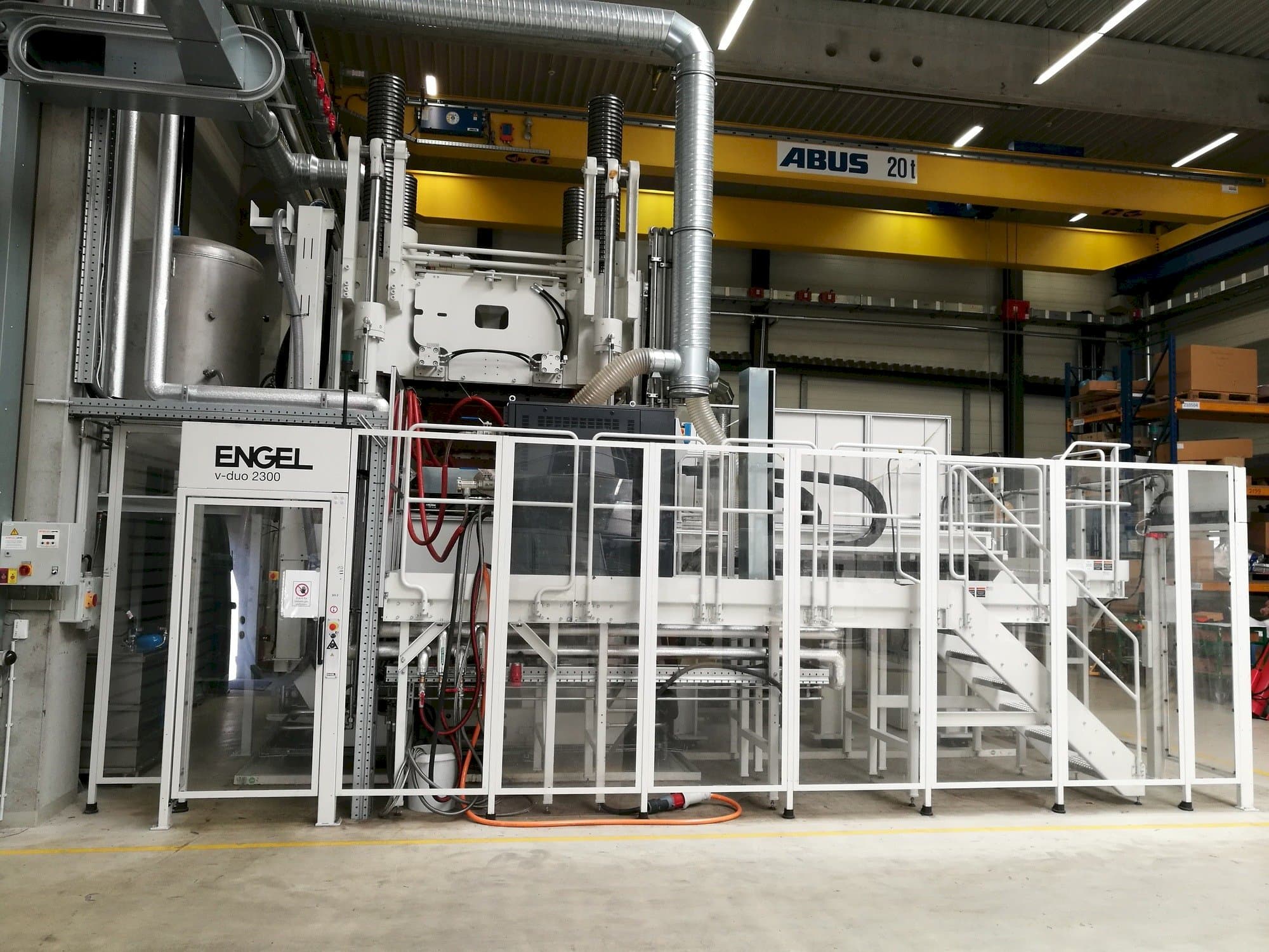 Masina ENGEL V-Duo 2300   eestvaade