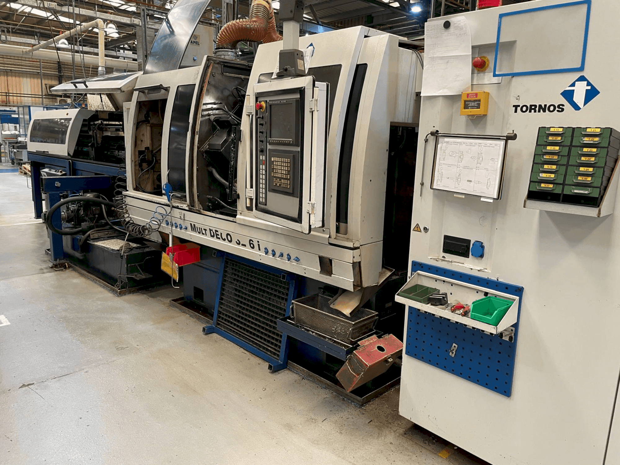 Masina TORNOS MultiDeco 32/6i   eestvaade