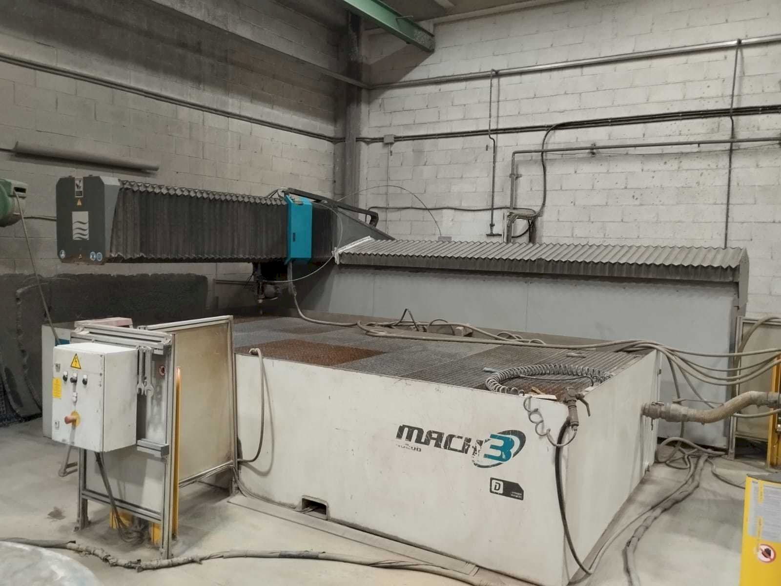 Masina Flow Mach3 4020B   eestvaade