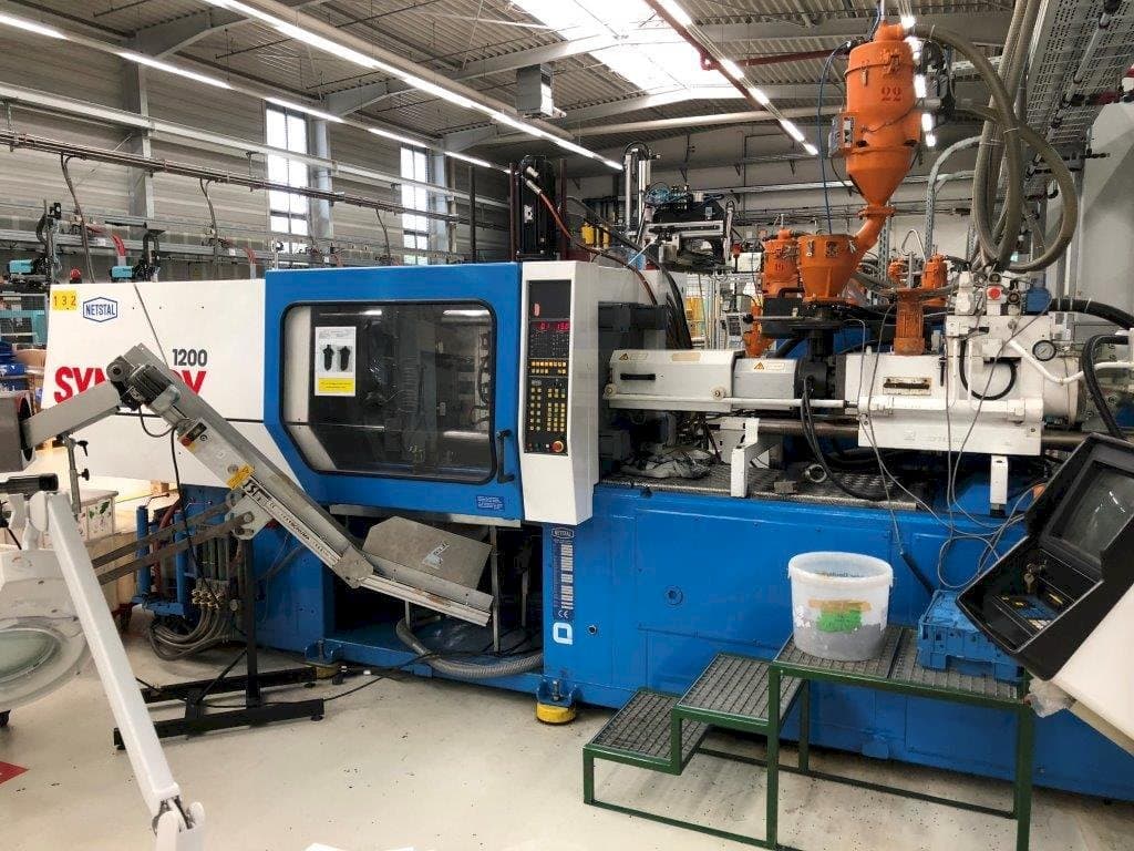 Masina Netstal Synergy S1200-230   eestvaade