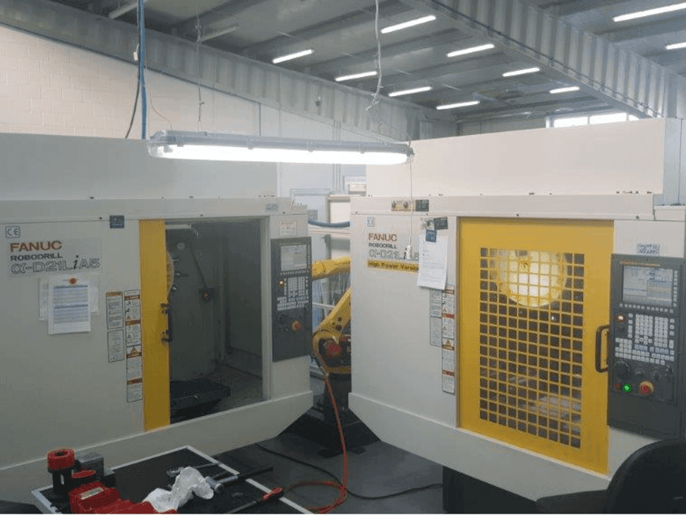 Masina FANUC RoboDrills D21LiA5 + M20iA/M35   eestvaade