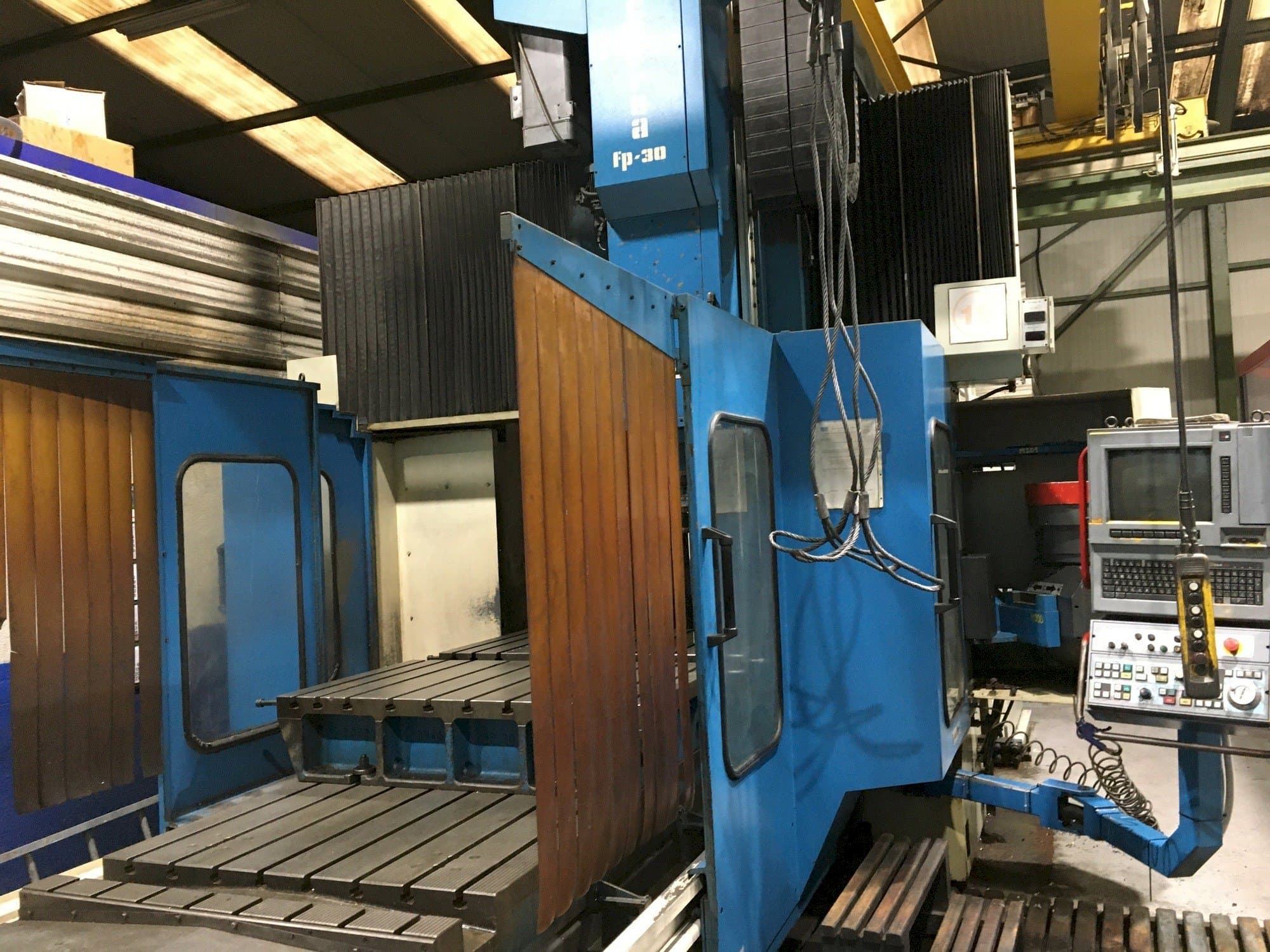 Masina Correa FP 30/30   eestvaade