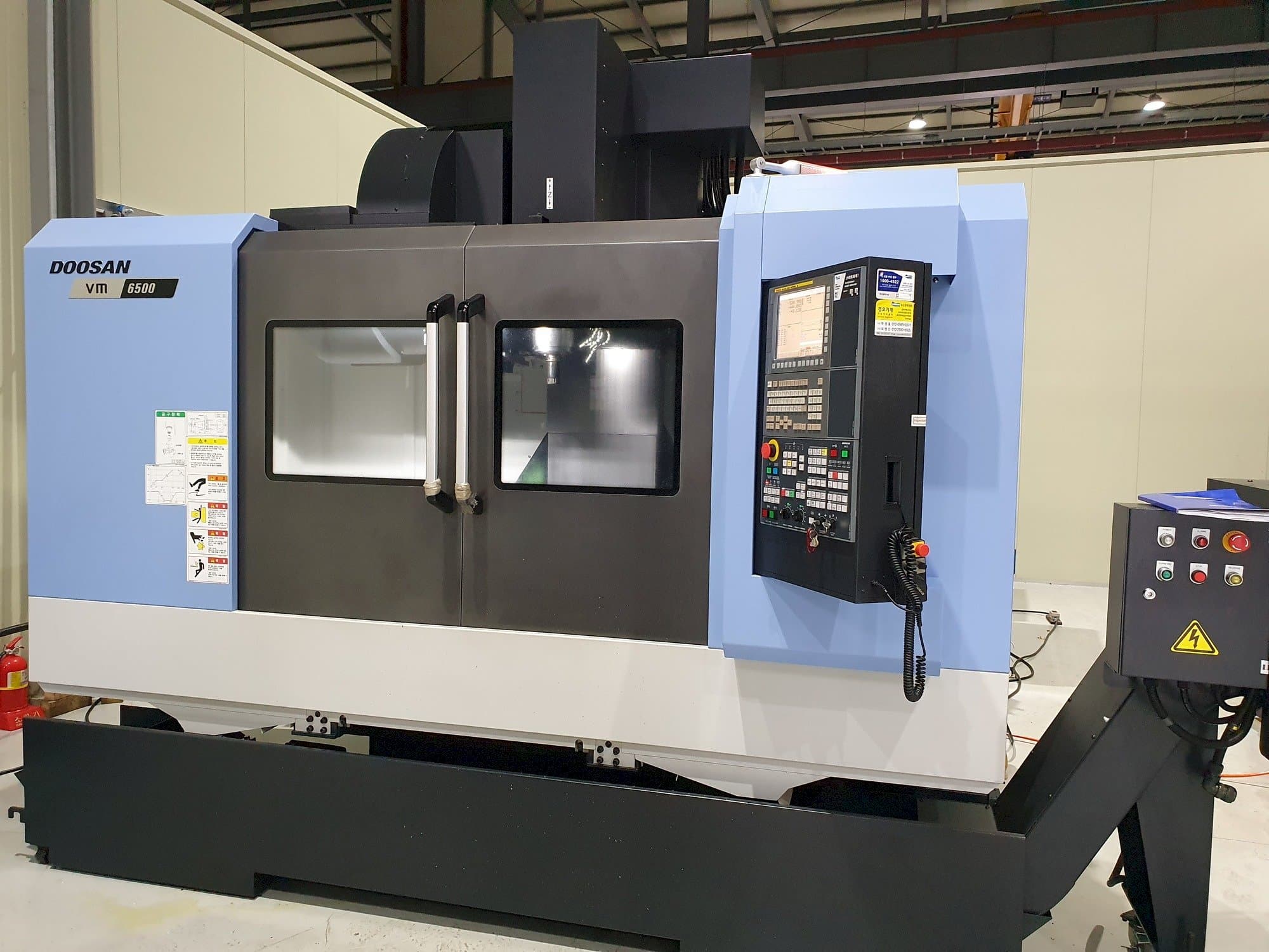 Masina Doosan VM6500   eestvaade