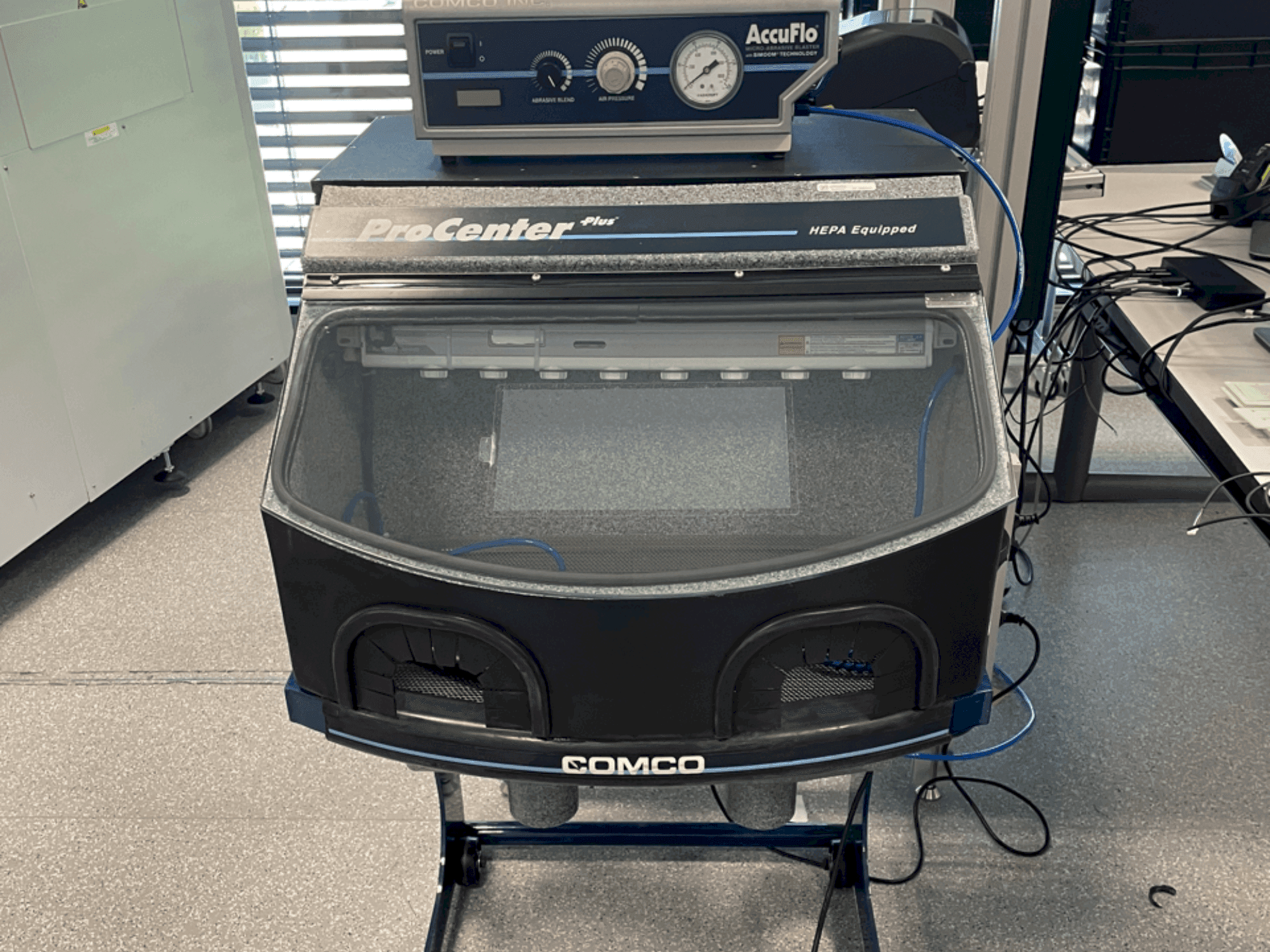 Masina COMCO CTR201-2   eestvaade