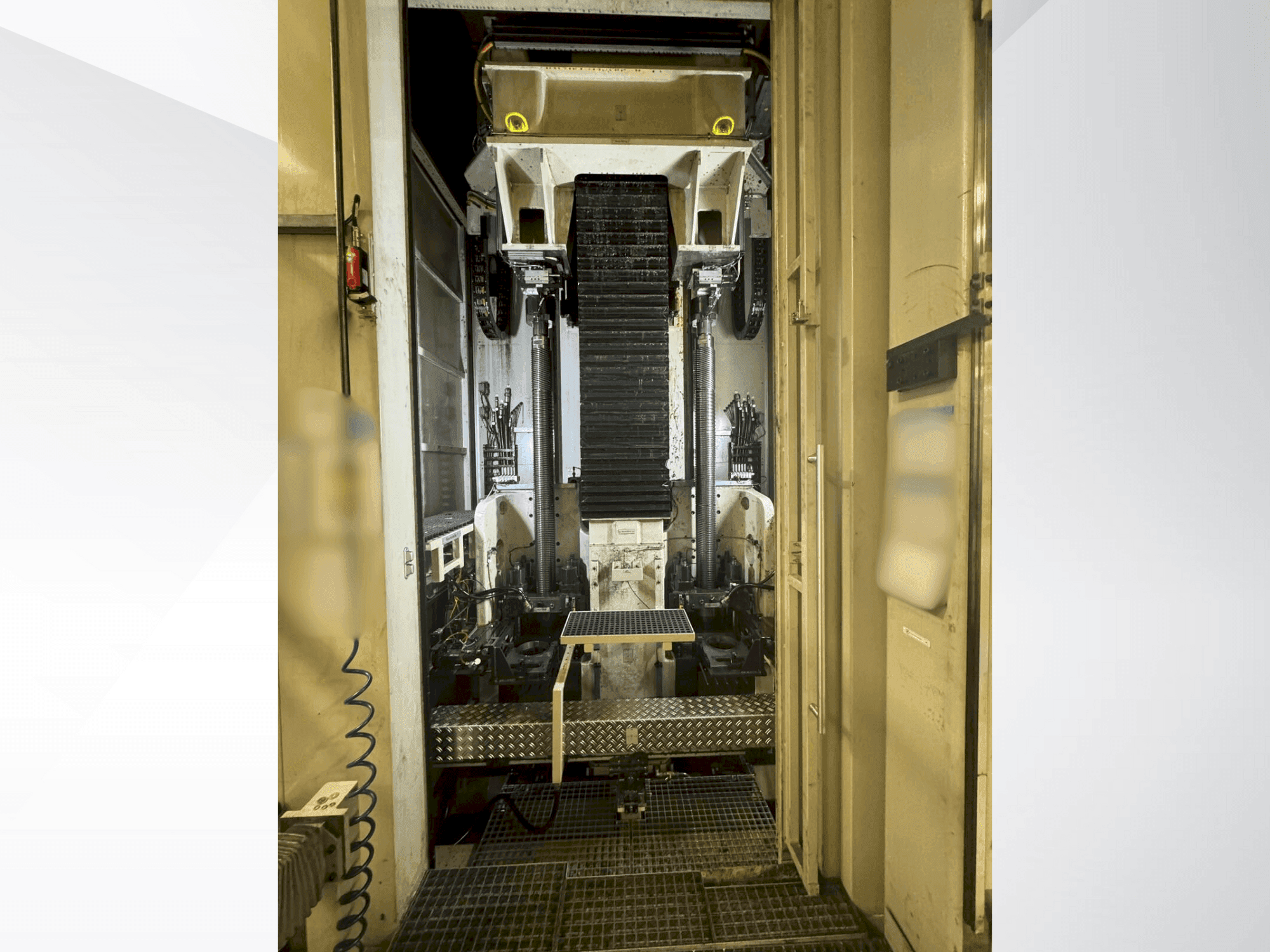 Masina FORST RISH 60x2125x630   eestvaade