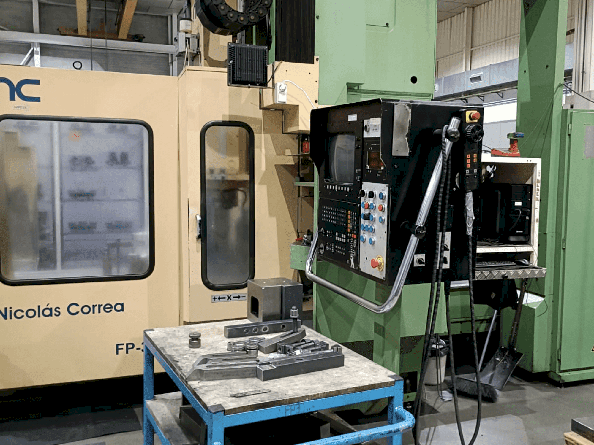 Masina Correa FP30   eestvaade