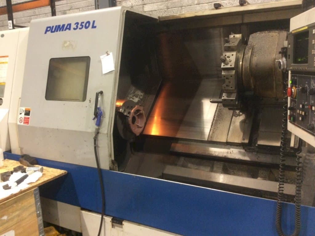 Masina DAEWOO Puma 350LB   eestvaade