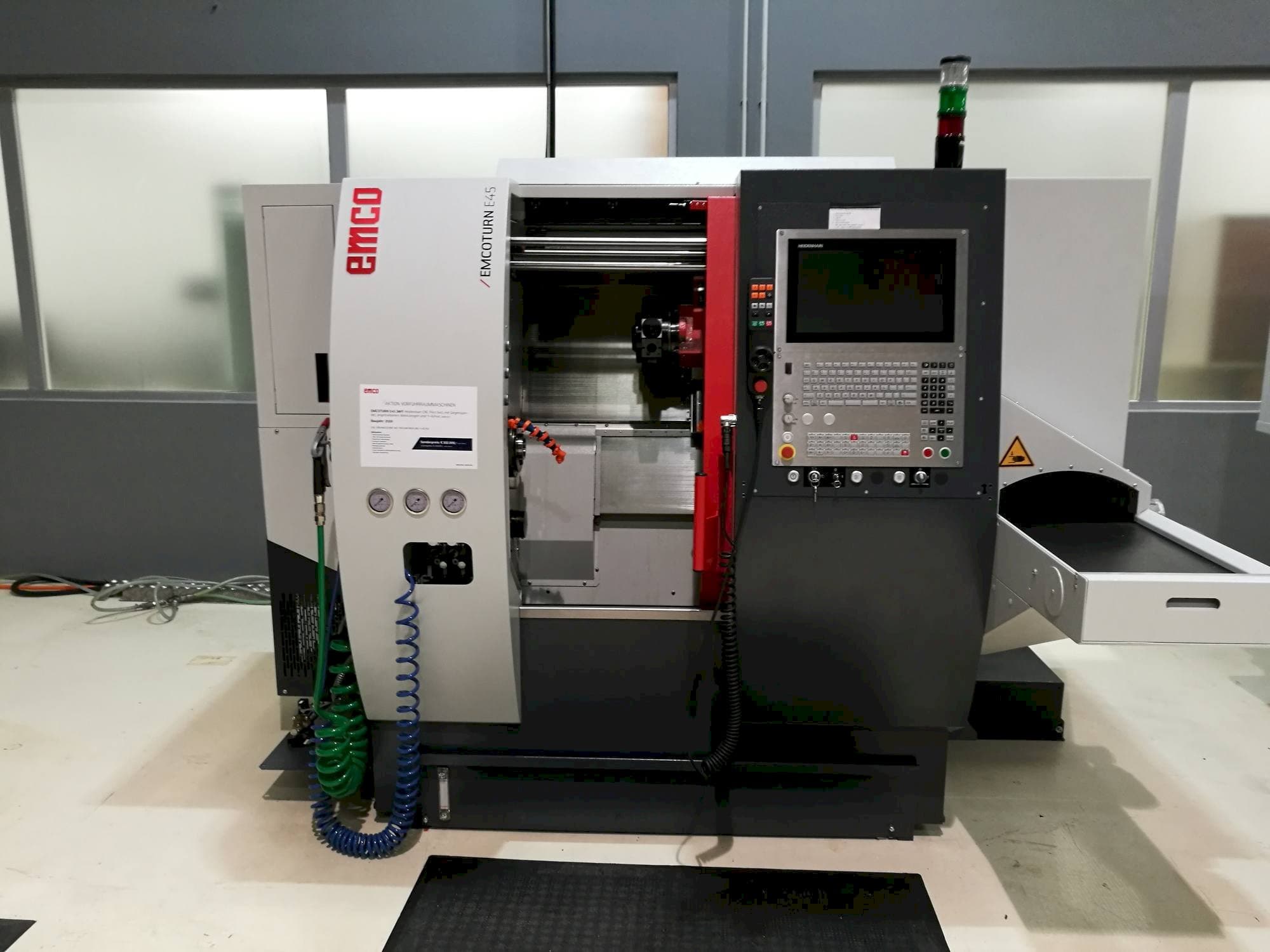 Masina EMCO E45 SMY   eestvaade