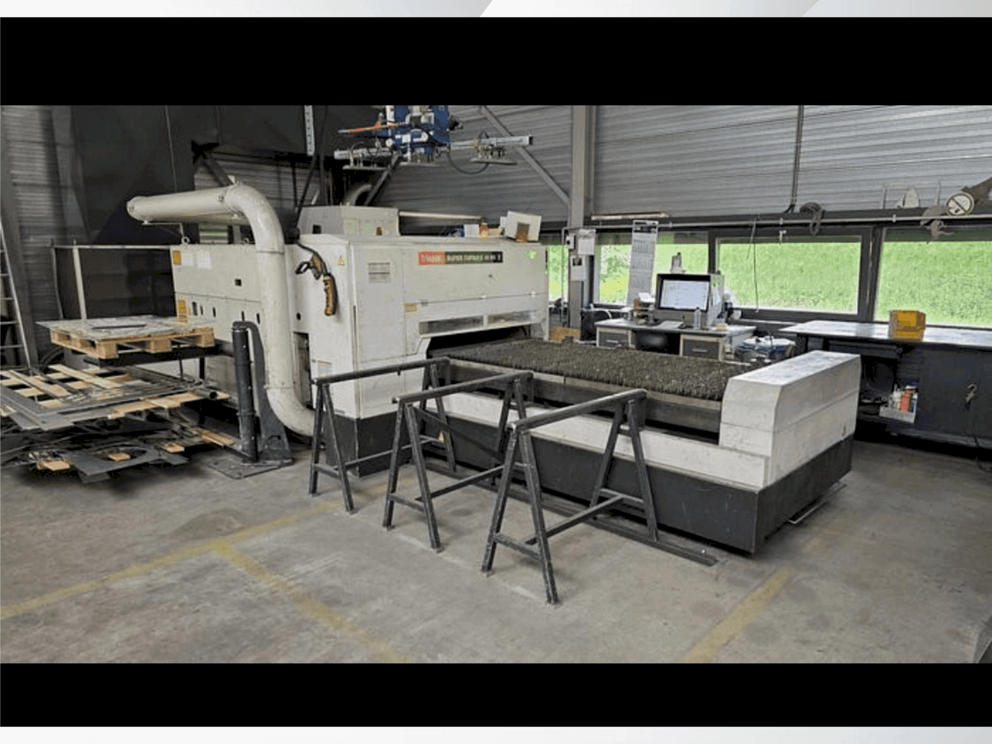 Masina Mazak Super Turbo-X 48 MK II   eestvaade