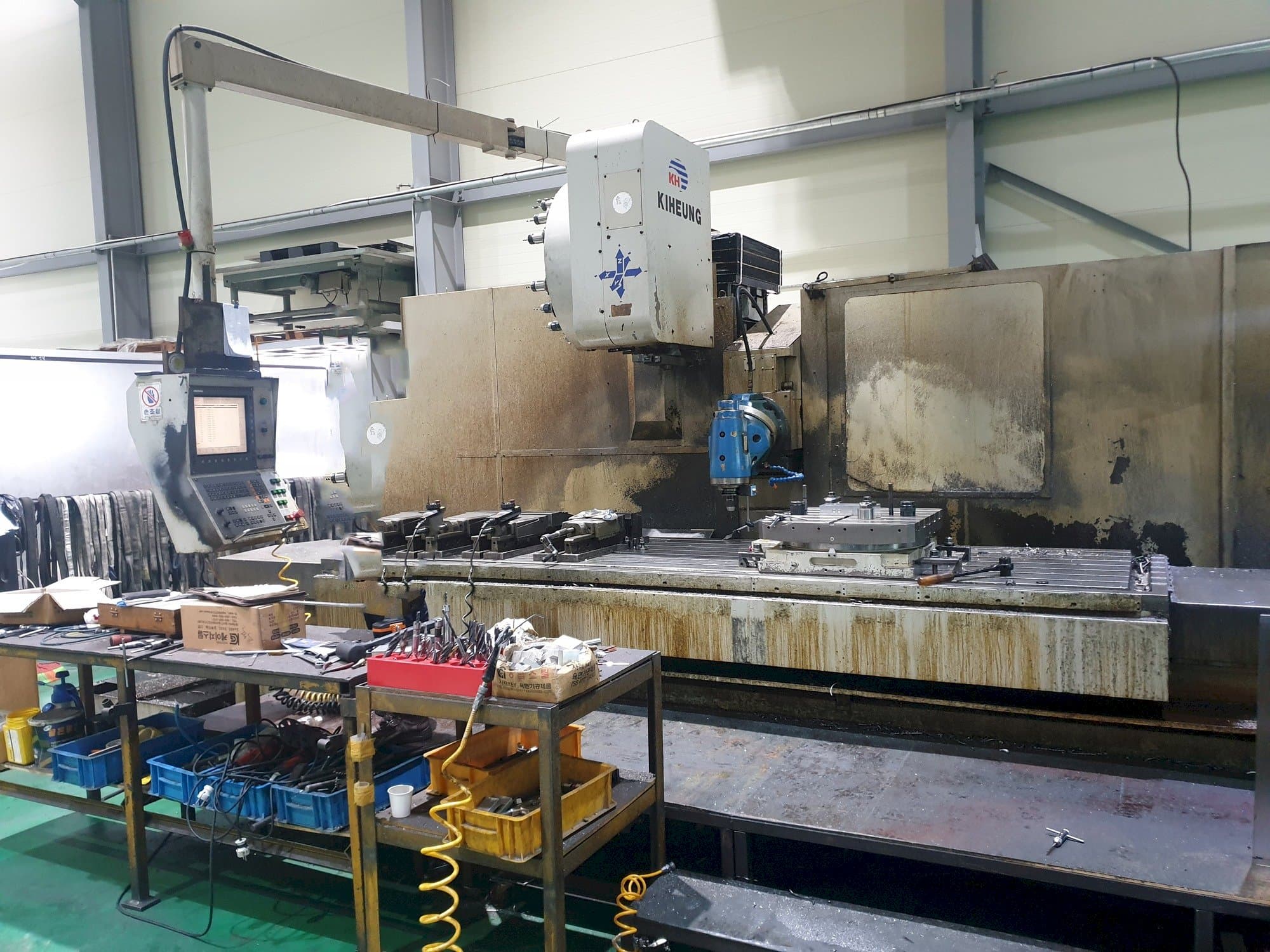 Masina KIHEUNG KNC-U1000   eestvaade