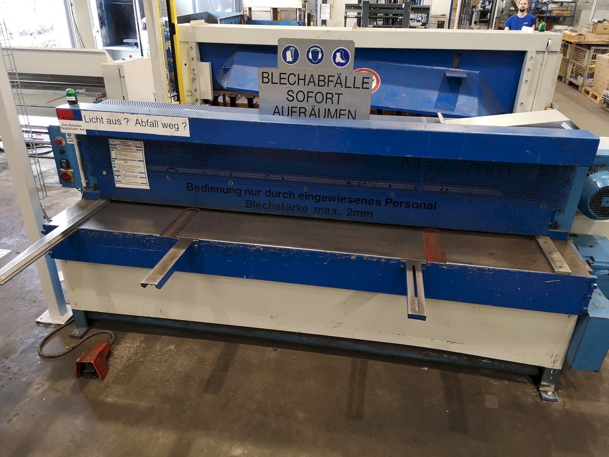 Masina KNUTH KMT 2500/3   eestvaade