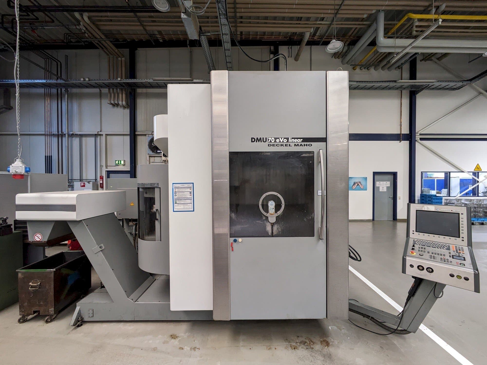 Masina DECKEL MAHO DMU70 eVo linear   eestvaade