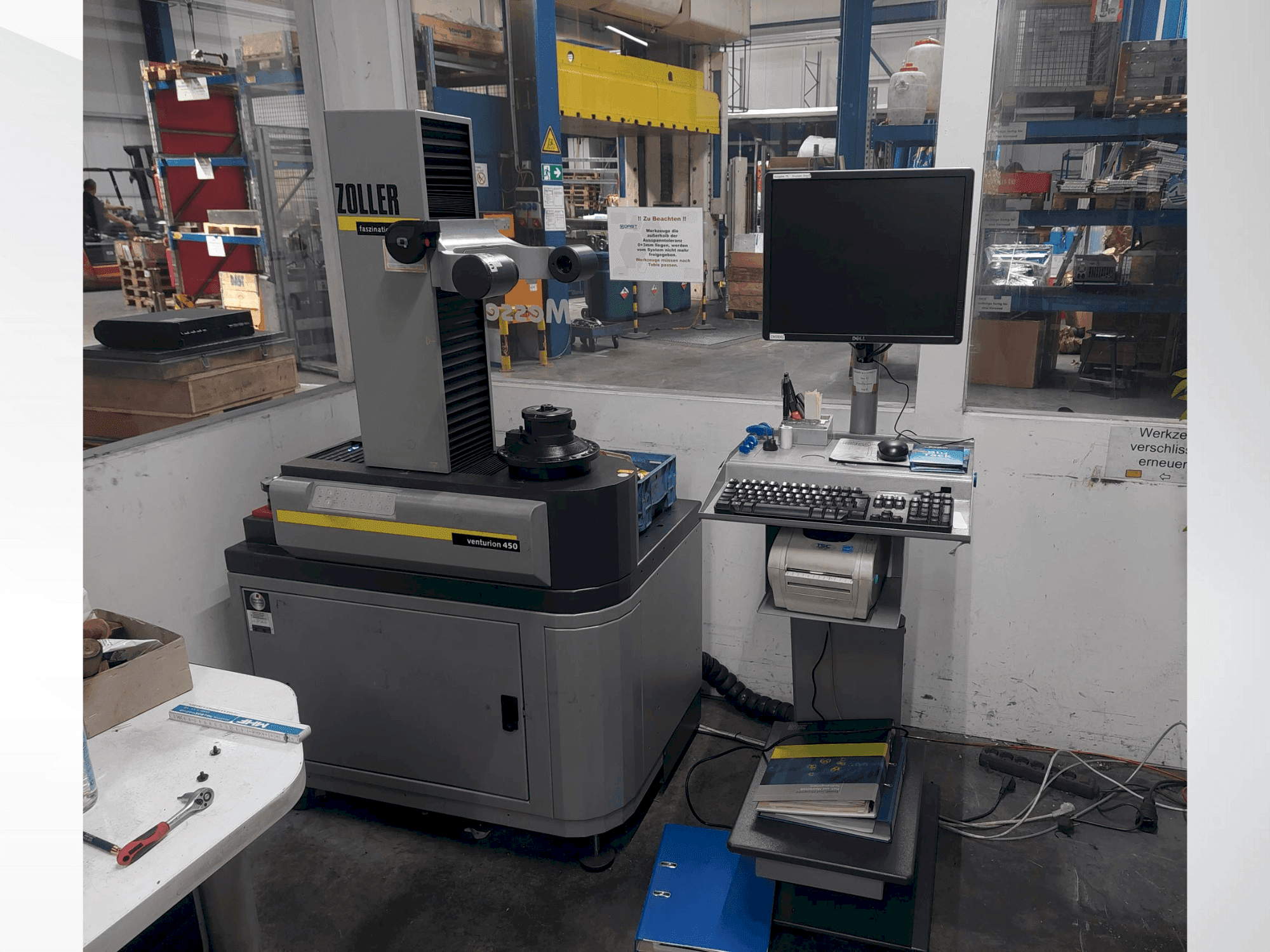 Masina Zoller venturion 450   eestvaade