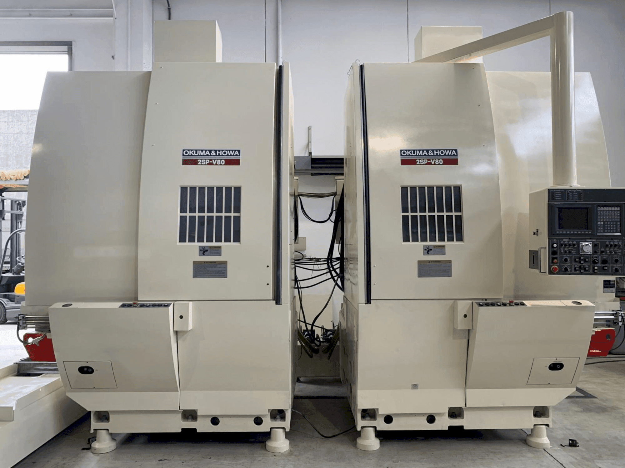 Masina Okuma 2SP-V80   eestvaade