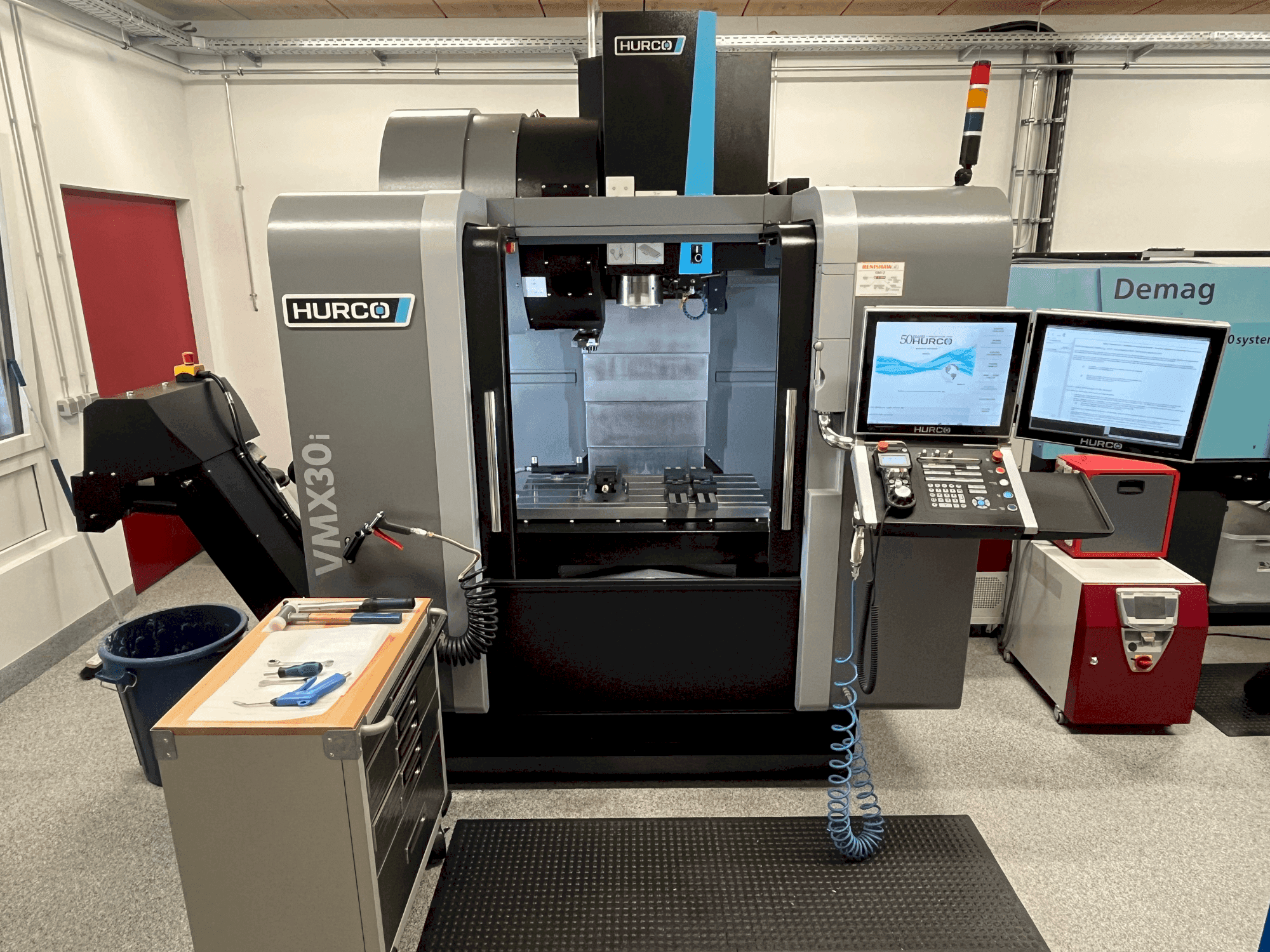 Masina Hurco VMX30i   eestvaade