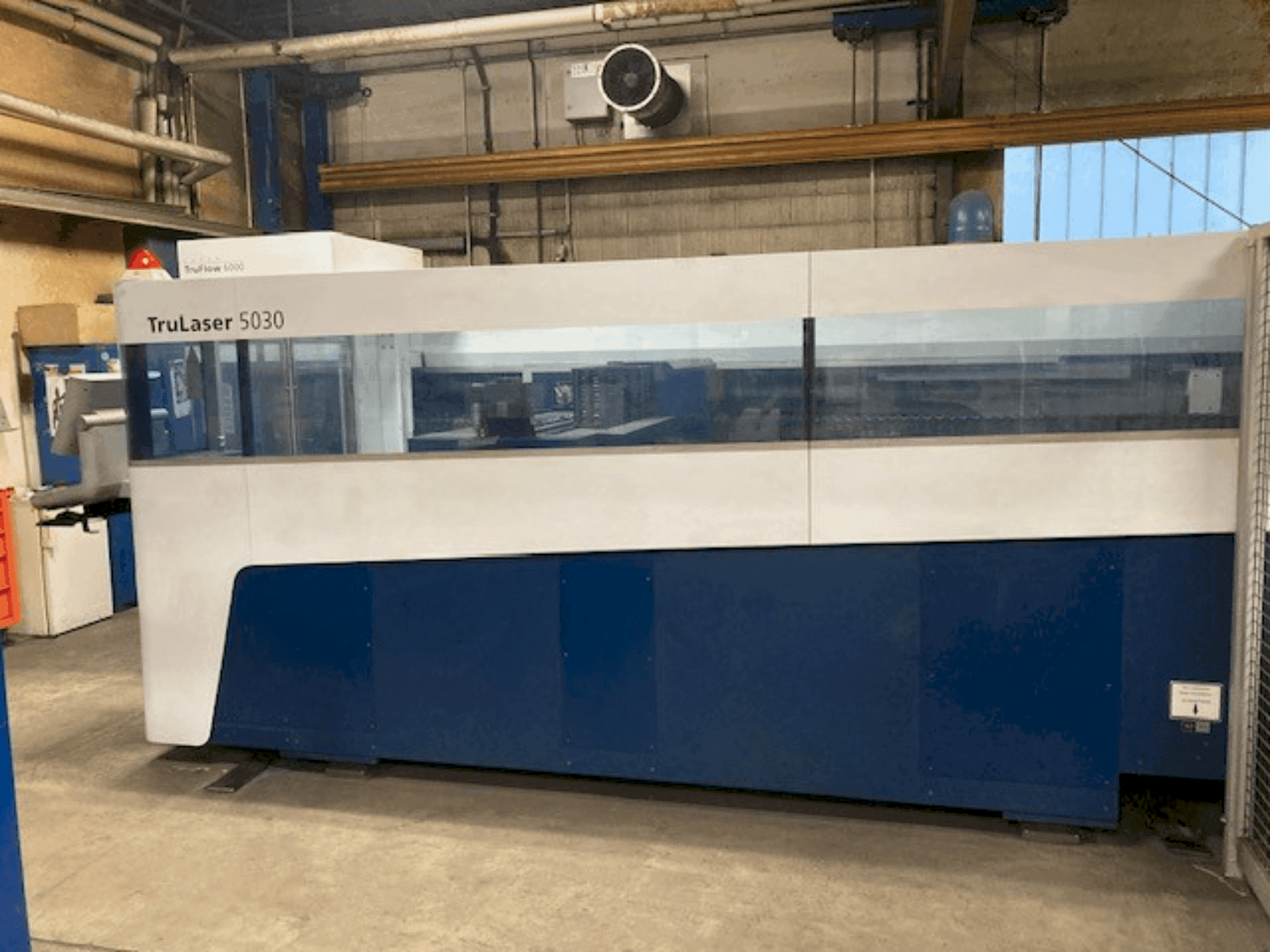 Masina TRUMPF TruLaser 5030 (L52)   eestvaade