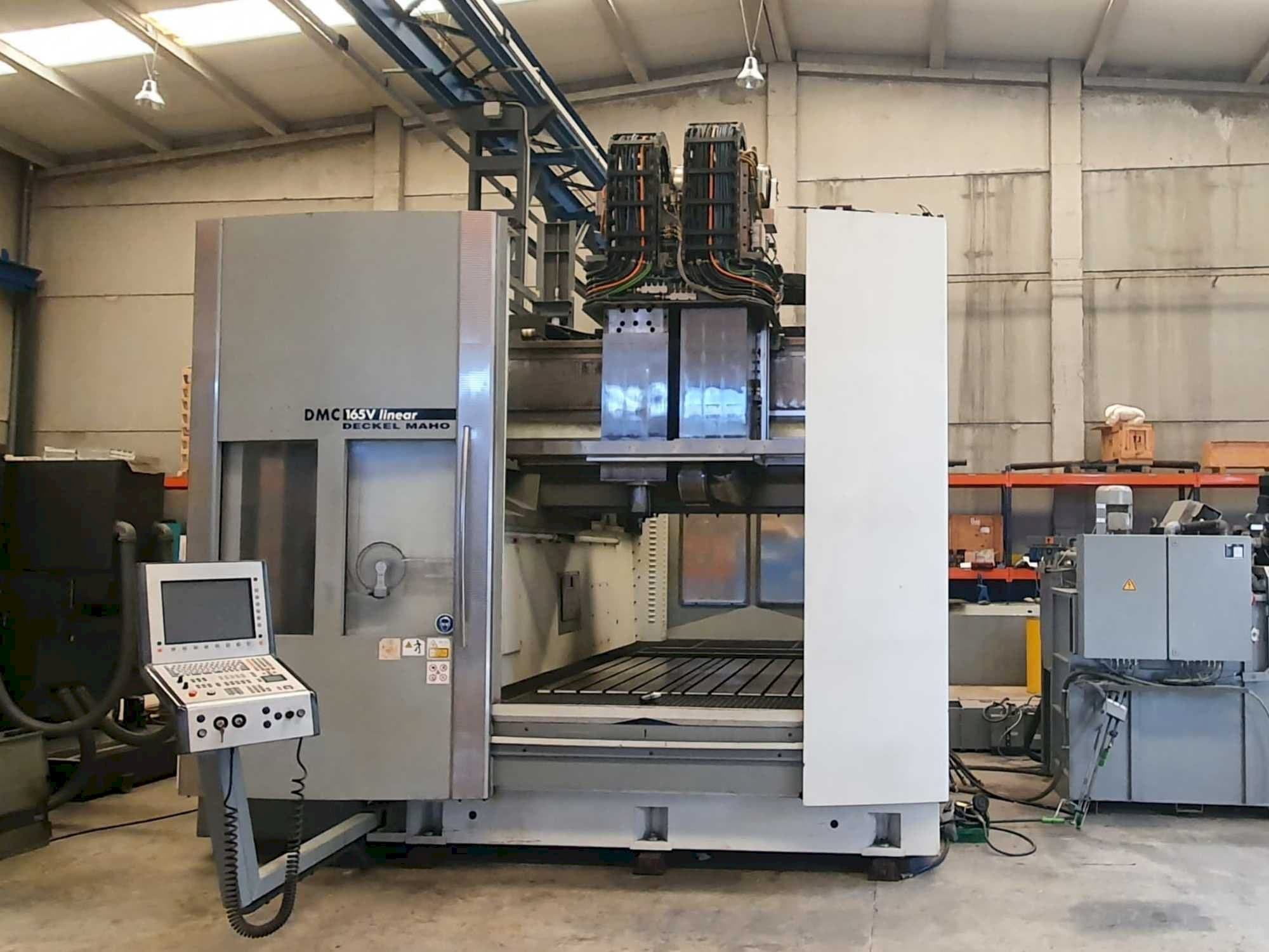 Masina DECKEL MAHO DMC 165V Linear   eestvaade