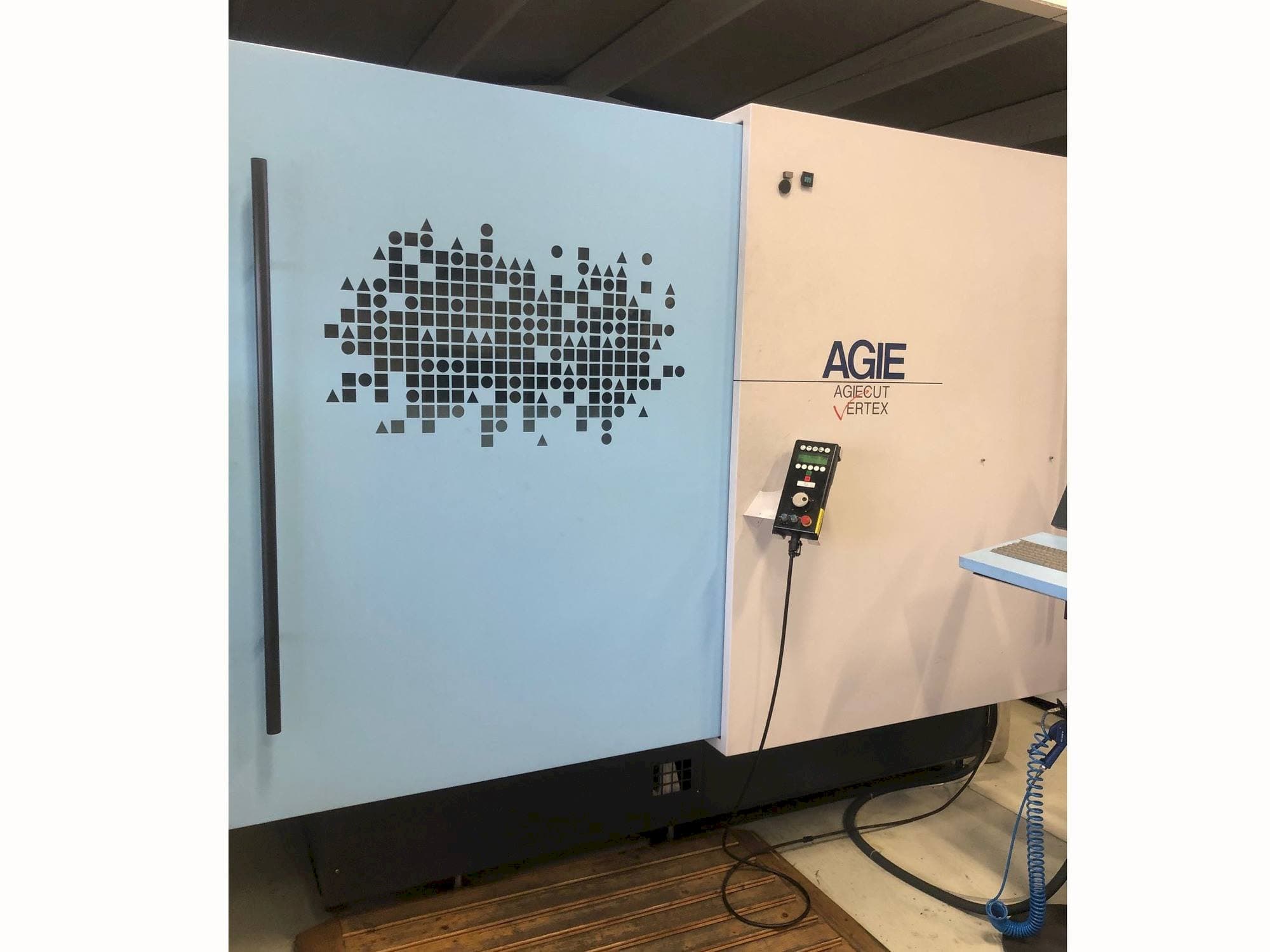 Masina AGIE Agiecut VERTEX 3   eestvaade