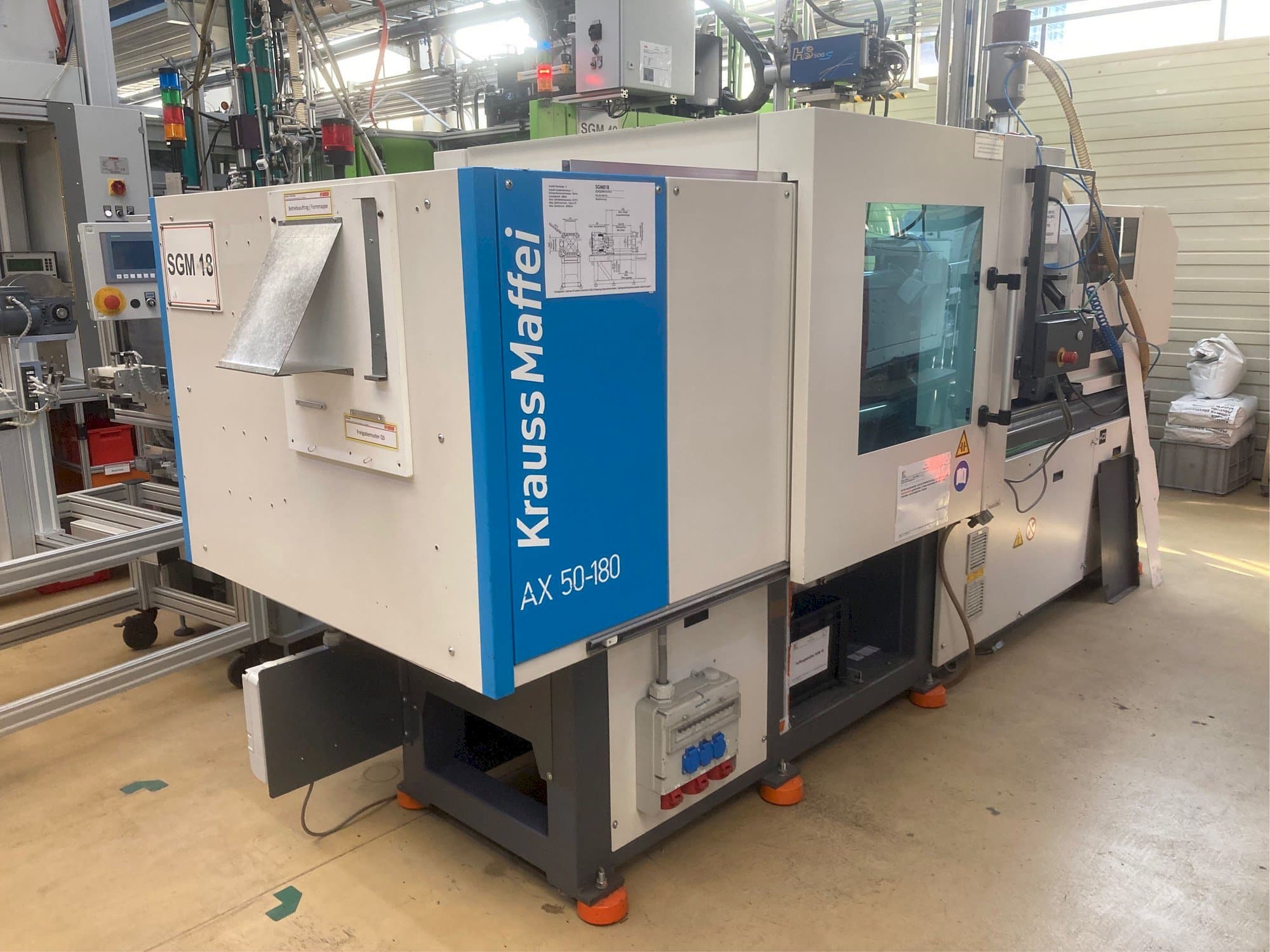 Masina Krauss Maffei AX 50-180   vasaku külje vaade