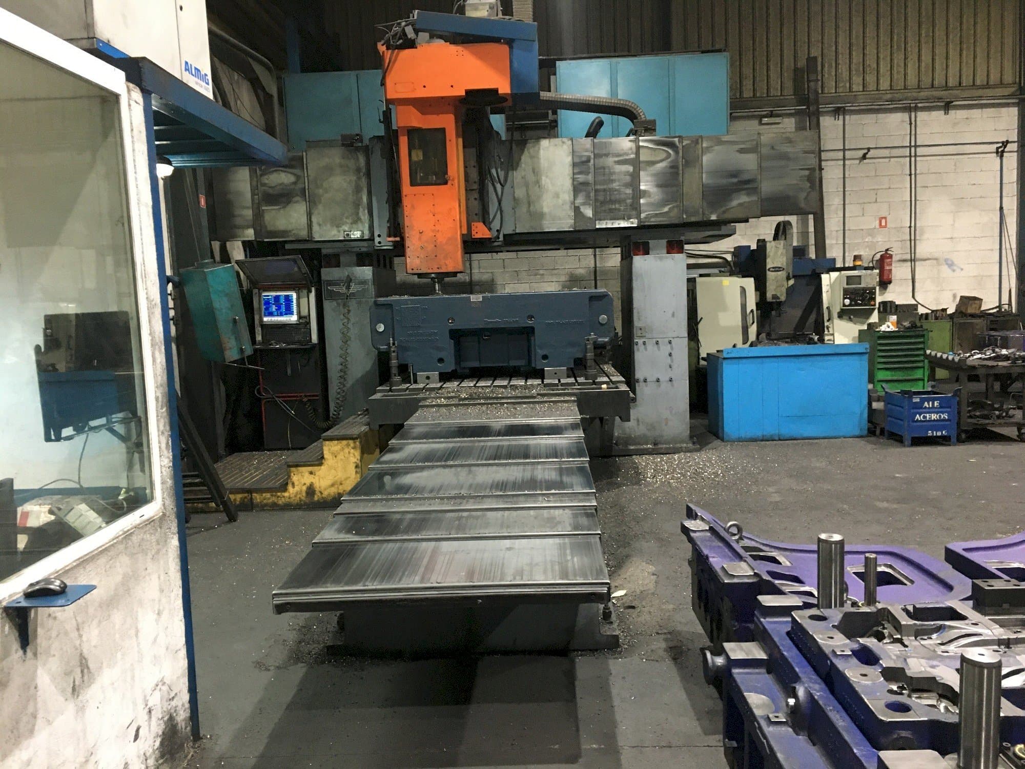 Masina DYE FPF-2C-NC   eestvaade