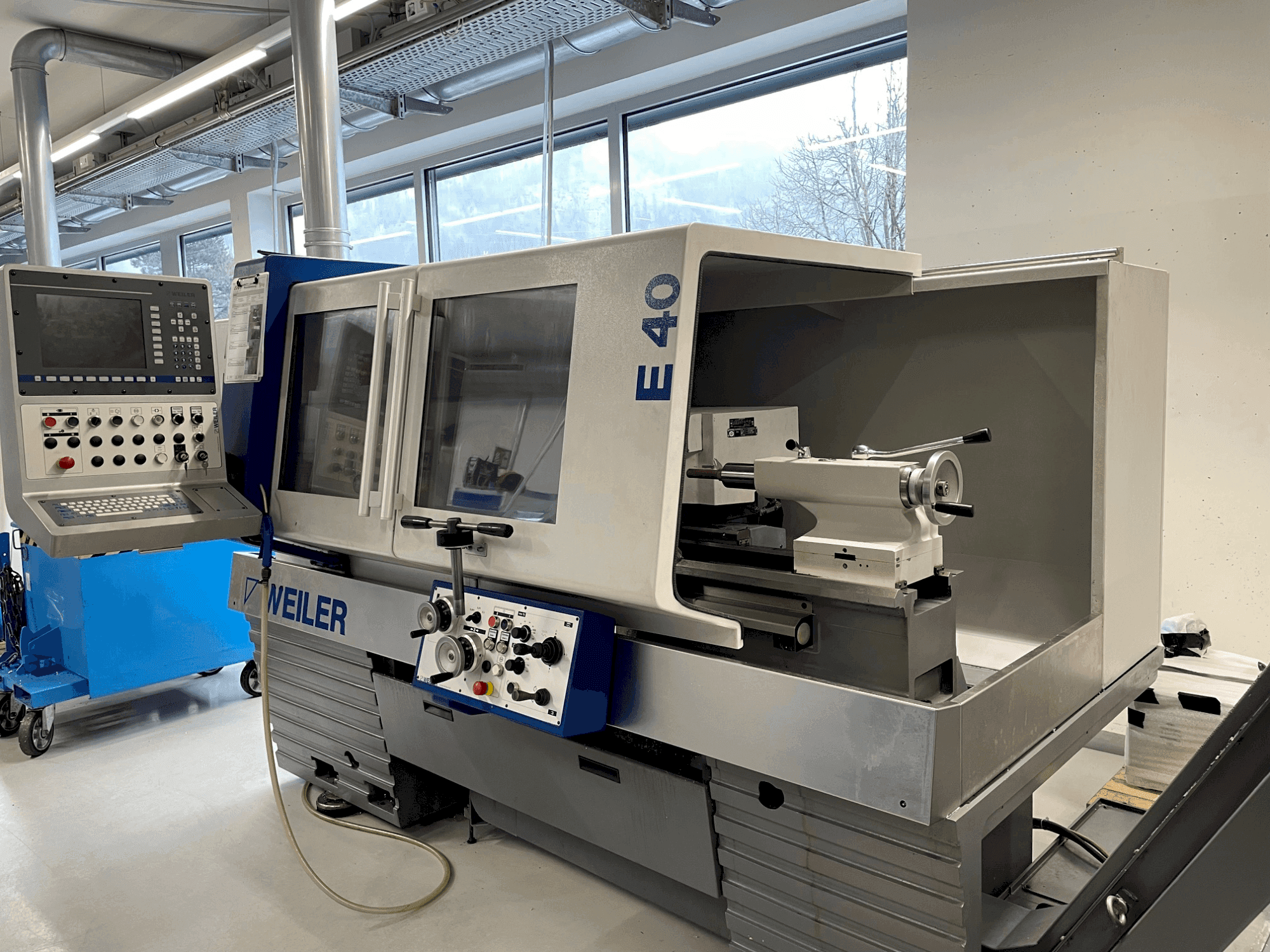 Masina Weiler E 40 x 1000   eestvaade