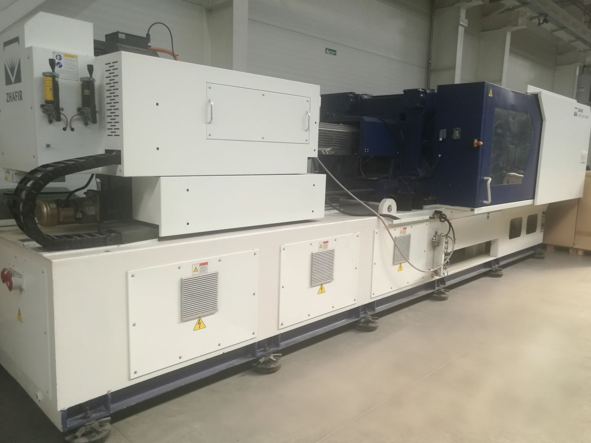 Masina Zhafir VE 4100/1100   eestvaade