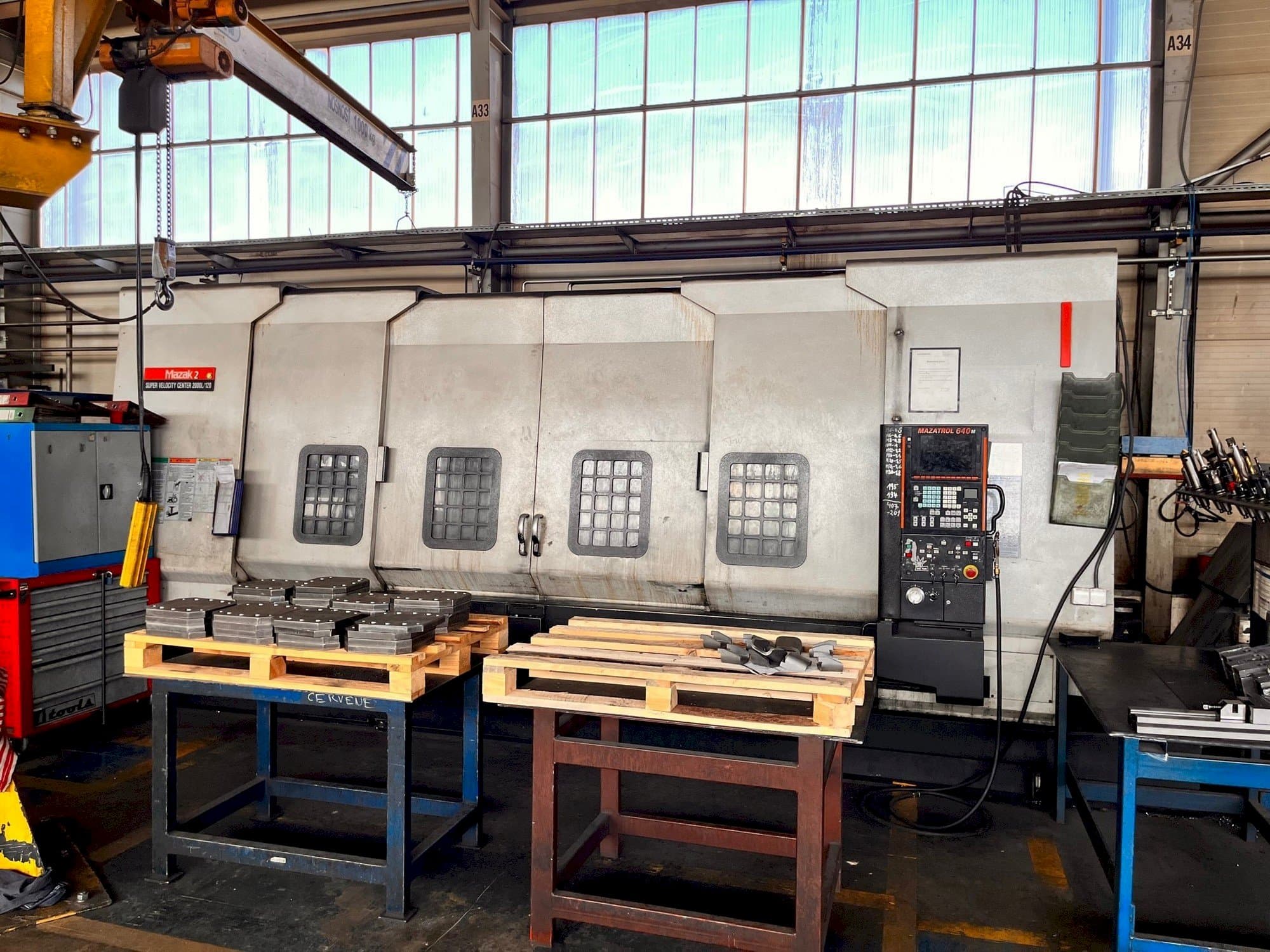 Masina Mazak SVC 2000L/120   eestvaade