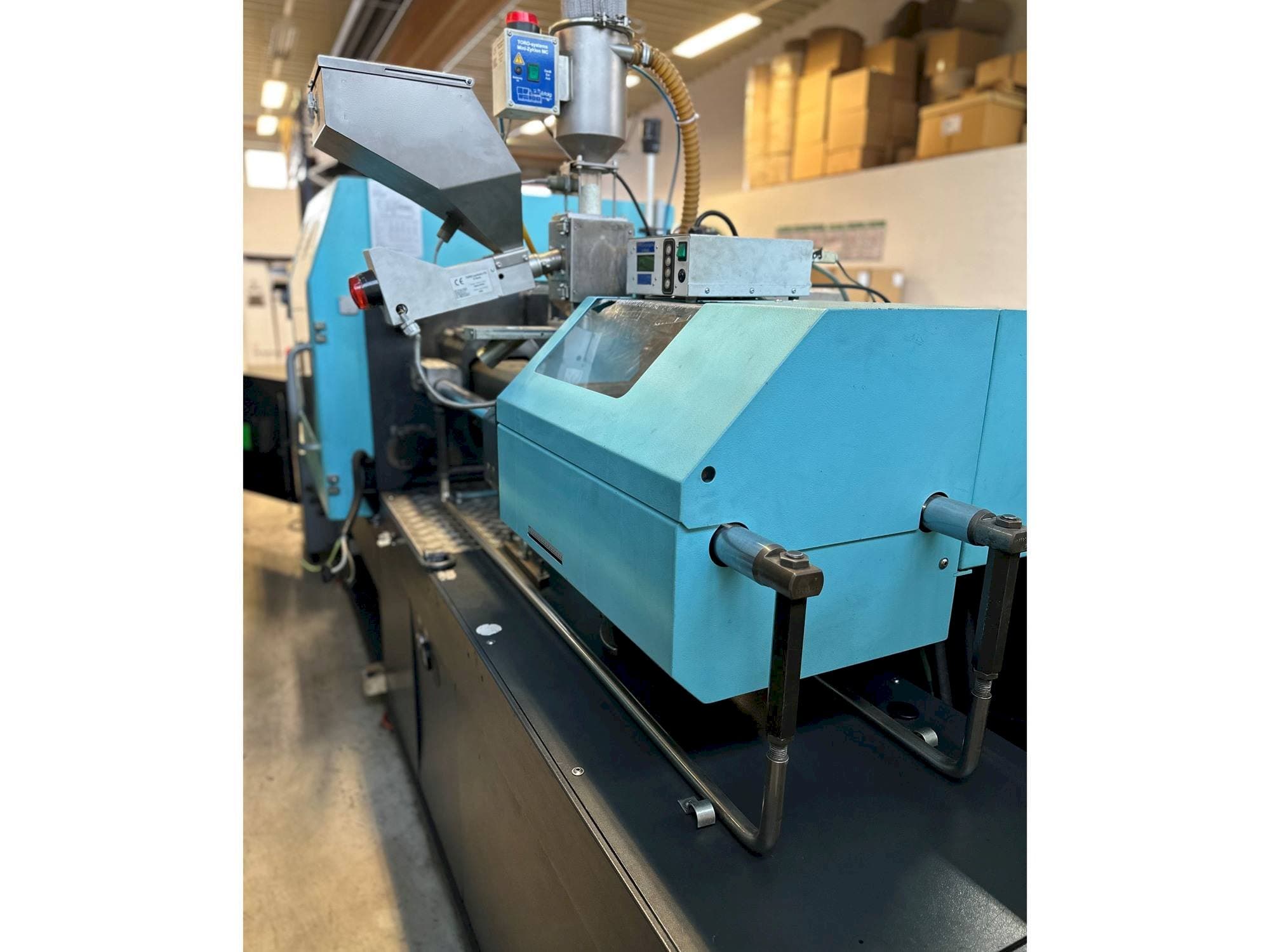 Masina DEMAG Concept 80/370-120   eestvaade