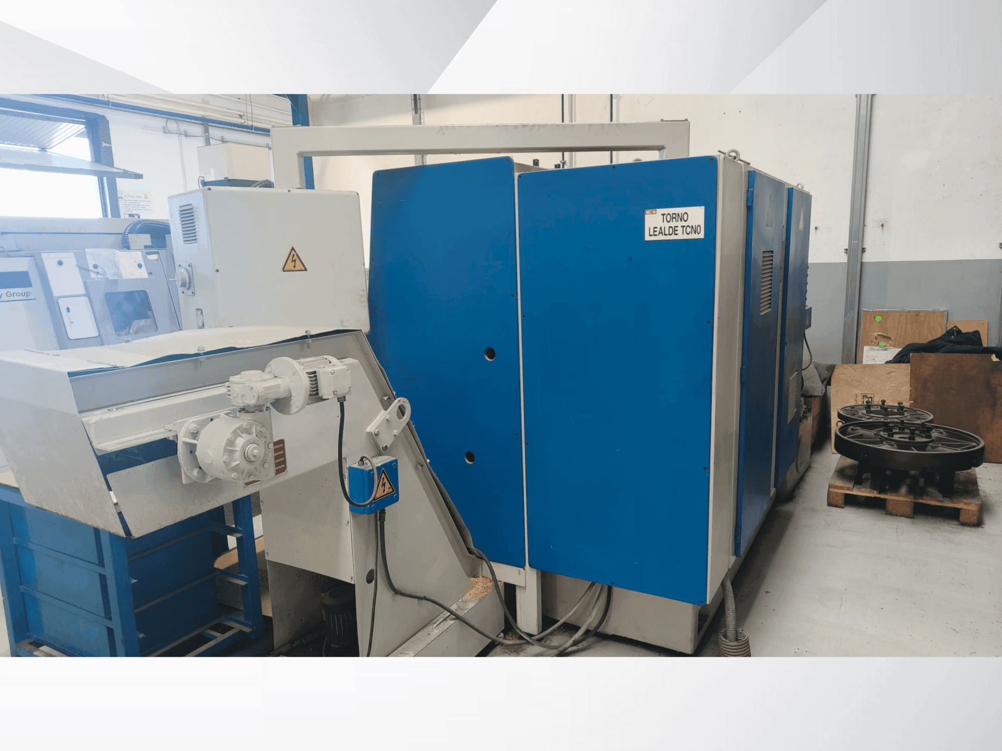 Masina Lealde TCN-0   eestvaade