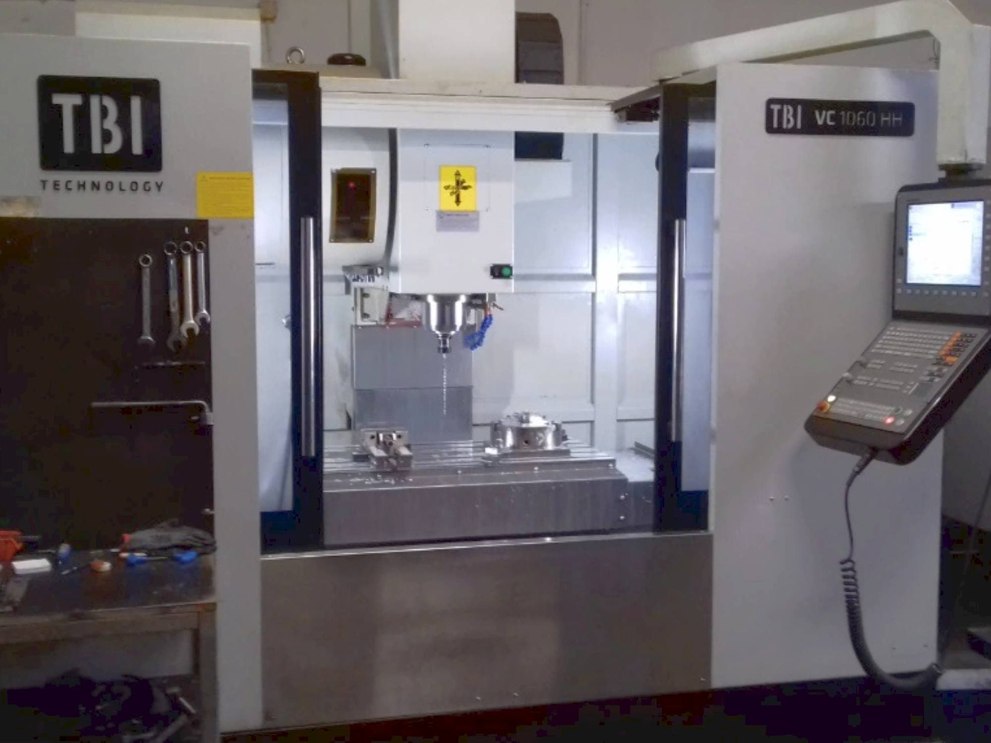 Masina TBI VC 1060 HH   eestvaade