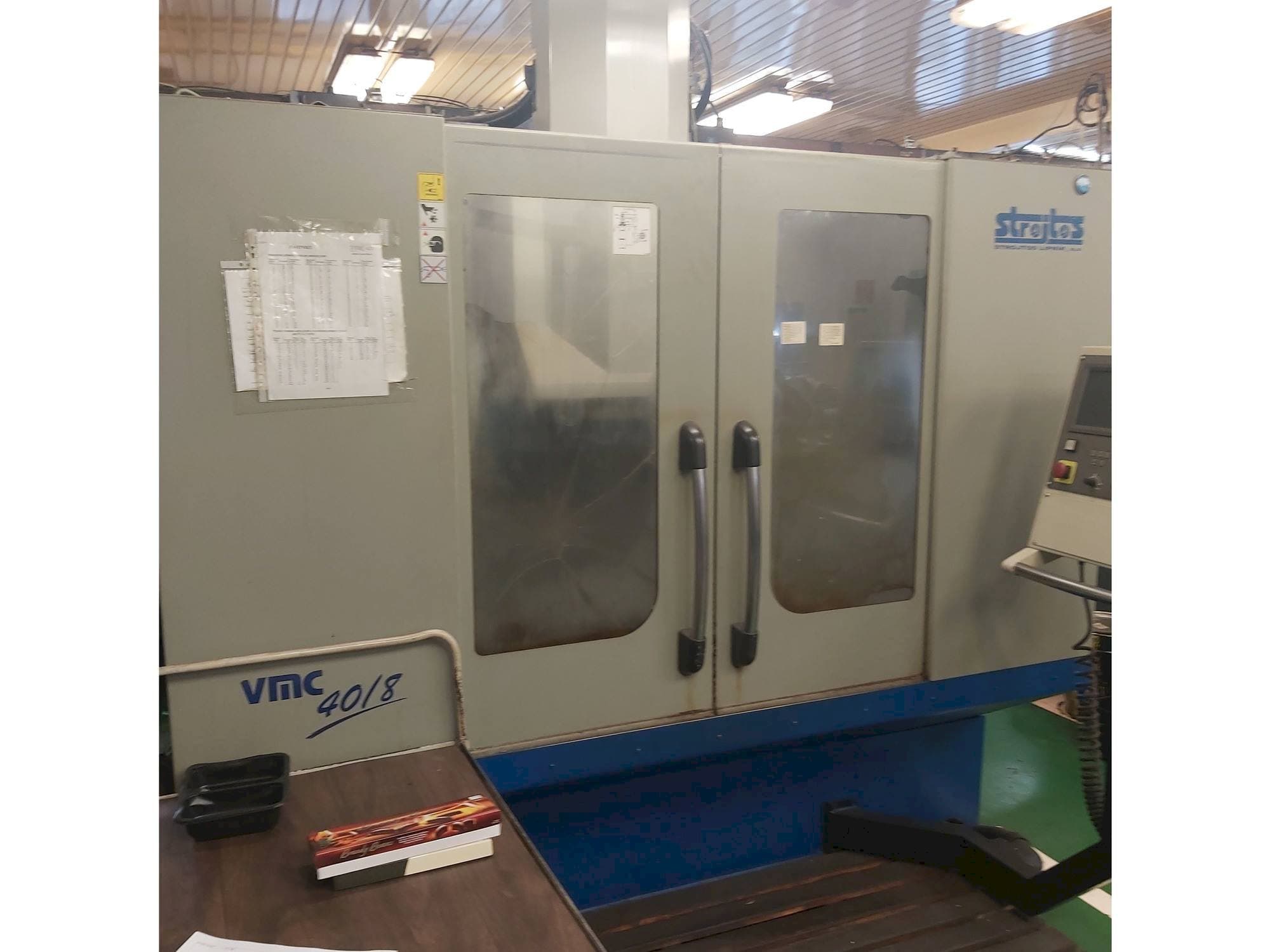 Masina Strojtos  VMC 40/8   eestvaade