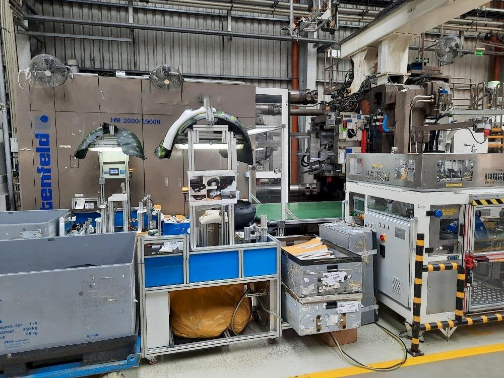 Masina Battenfeld HM2000/19000   eestvaade