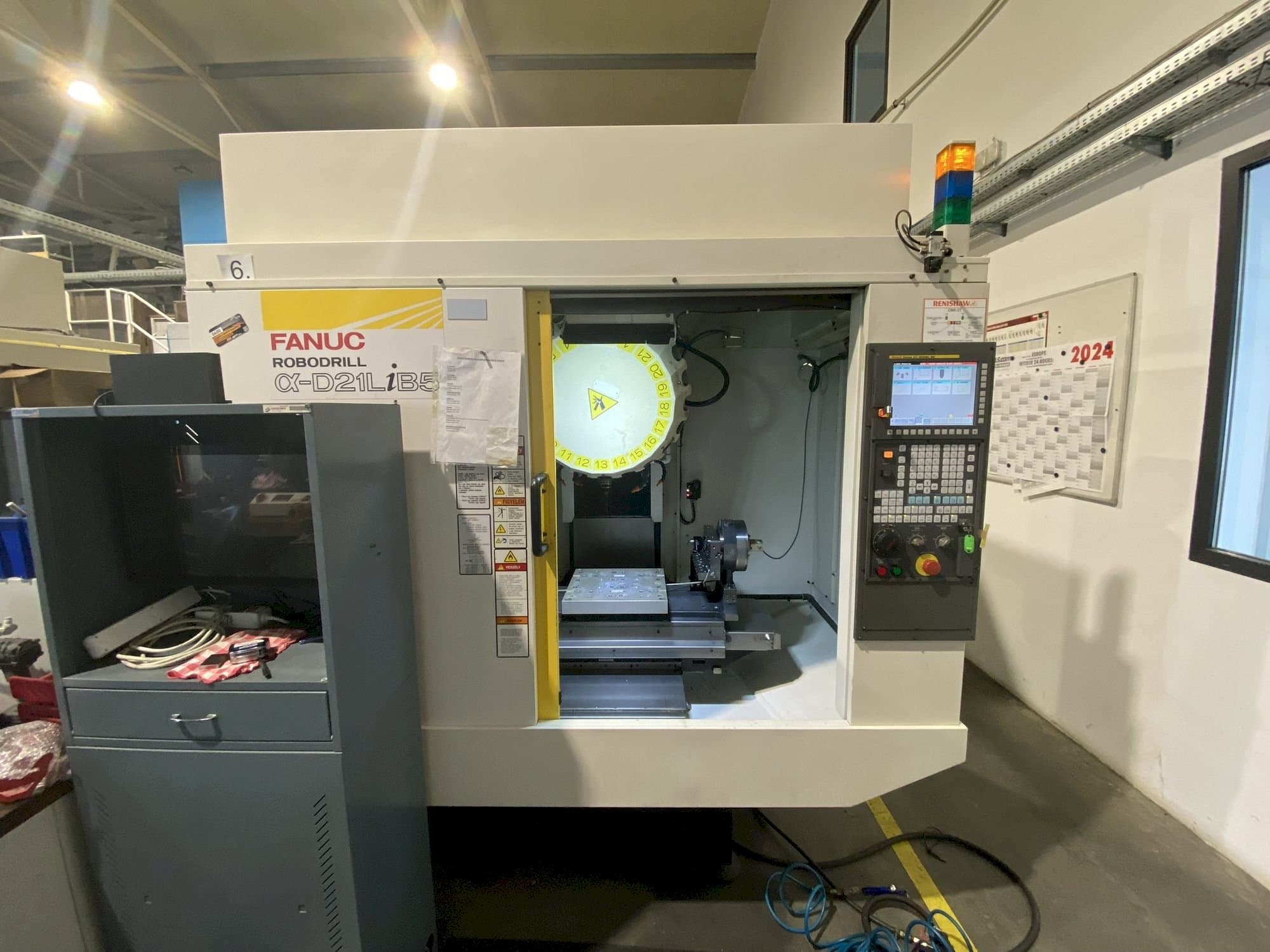 Masina FANUC Robodrill Alpha D21LiA5   eestvaade