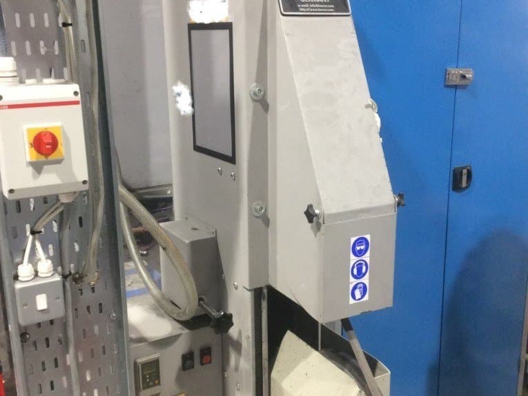 Masina Loeser KS 100   eestvaade