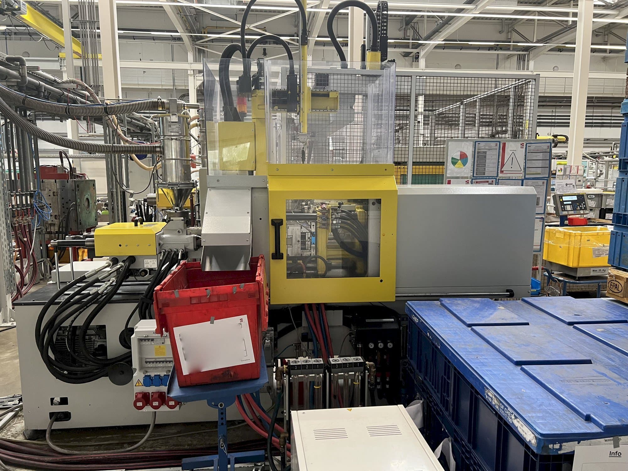 Masina Arburg 270S 350 - 70   eestvaade