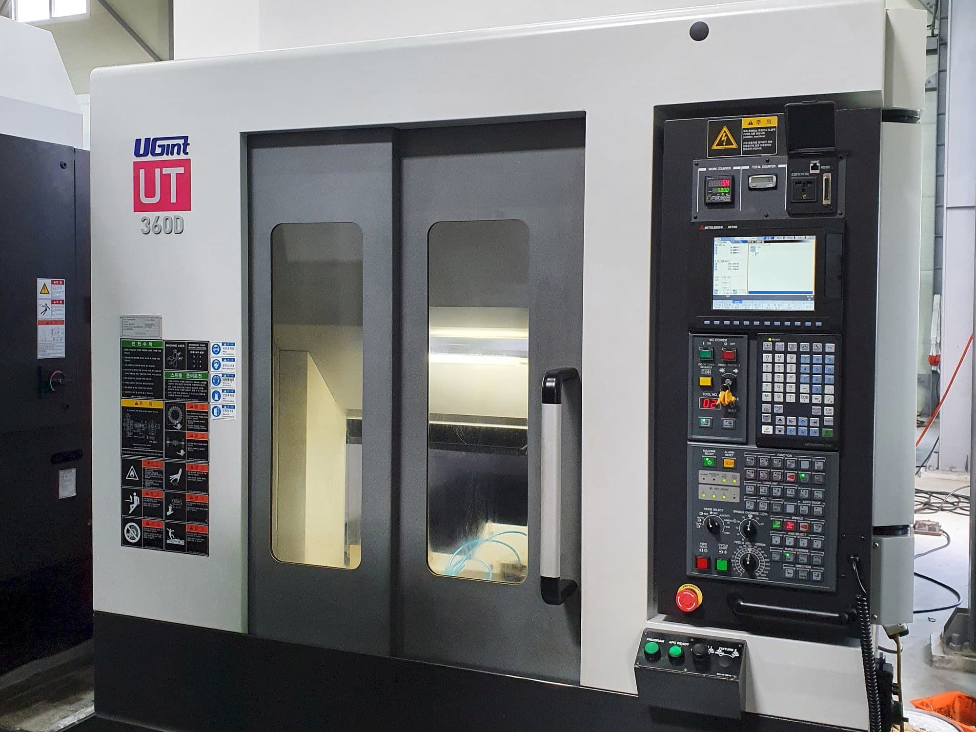 Masina UGINT UT360D   eestvaade